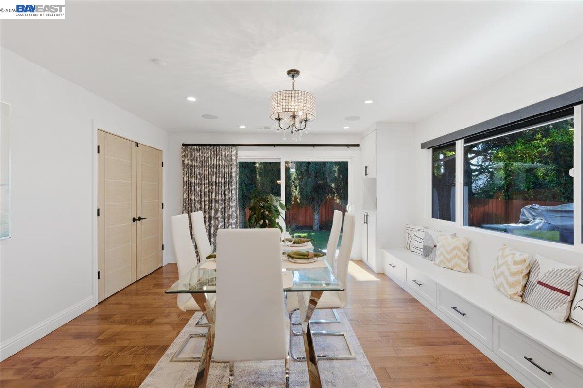 Detail Gallery Image 20 of 43 For 706 Wisteria Dr, Fremont,  CA 94539 - 4 Beds | 2/1 Baths