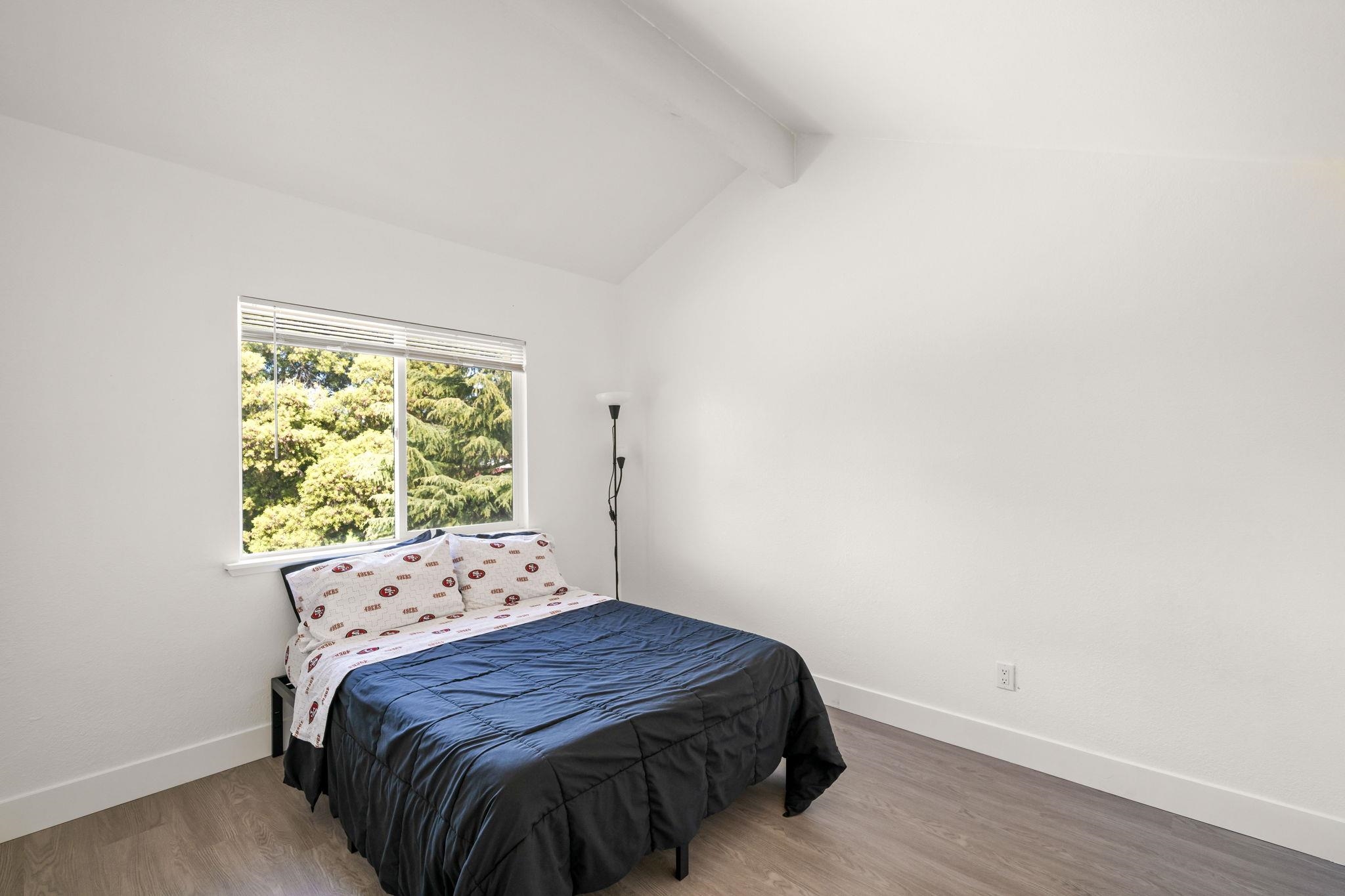 Detail Gallery Image 18 of 29 For 882 Coral Ridge Cir, Rodeo,  CA 94572 - 4 Beds | 2/1 Baths