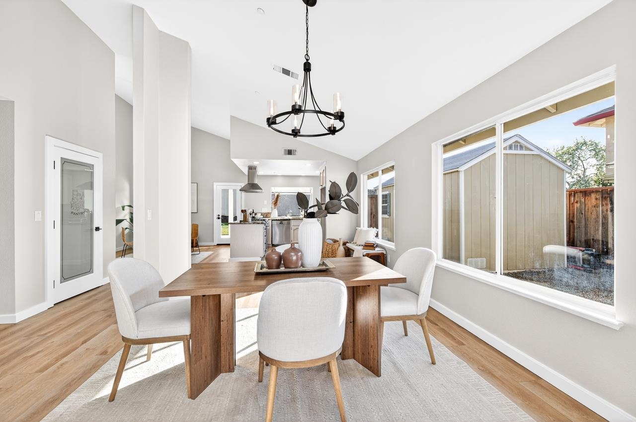 Detail Gallery Image 13 of 51 For 761 Cottonwood Ct, Livermore,  CA 94551 - 3 Beds | 2 Baths