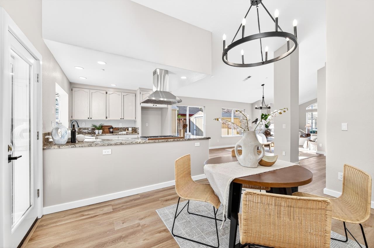 Detail Gallery Image 18 of 51 For 761 Cottonwood Ct, Livermore,  CA 94551 - 3 Beds | 2 Baths