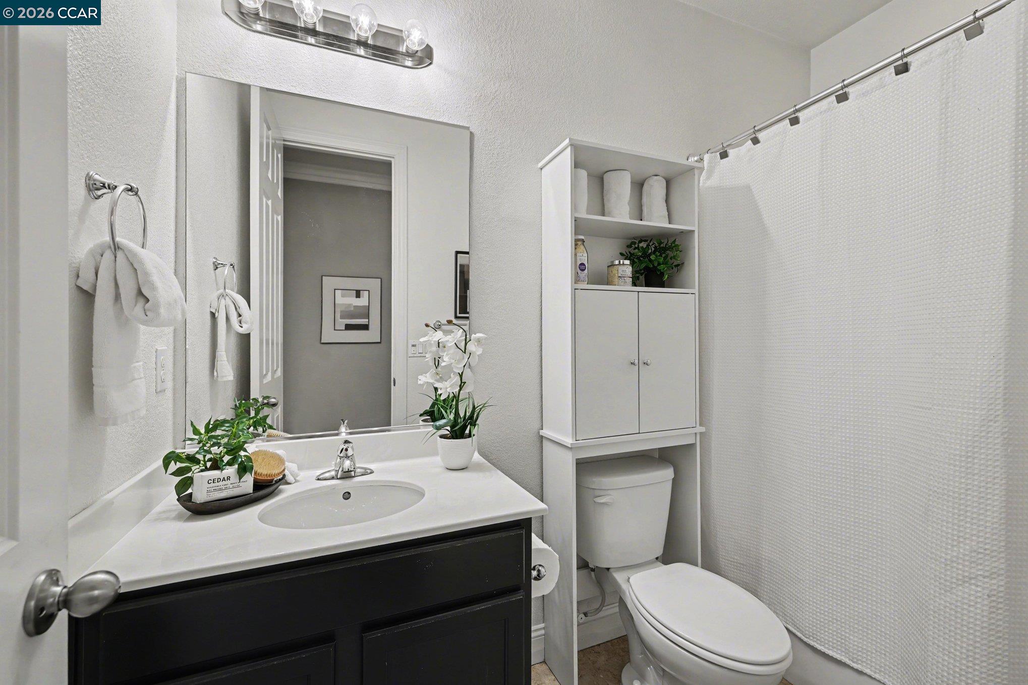 Detail Gallery Image 21 of 45 For 109 Muir Ct, Oakley,  CA 94561 - 5 Beds | 4/1 Baths