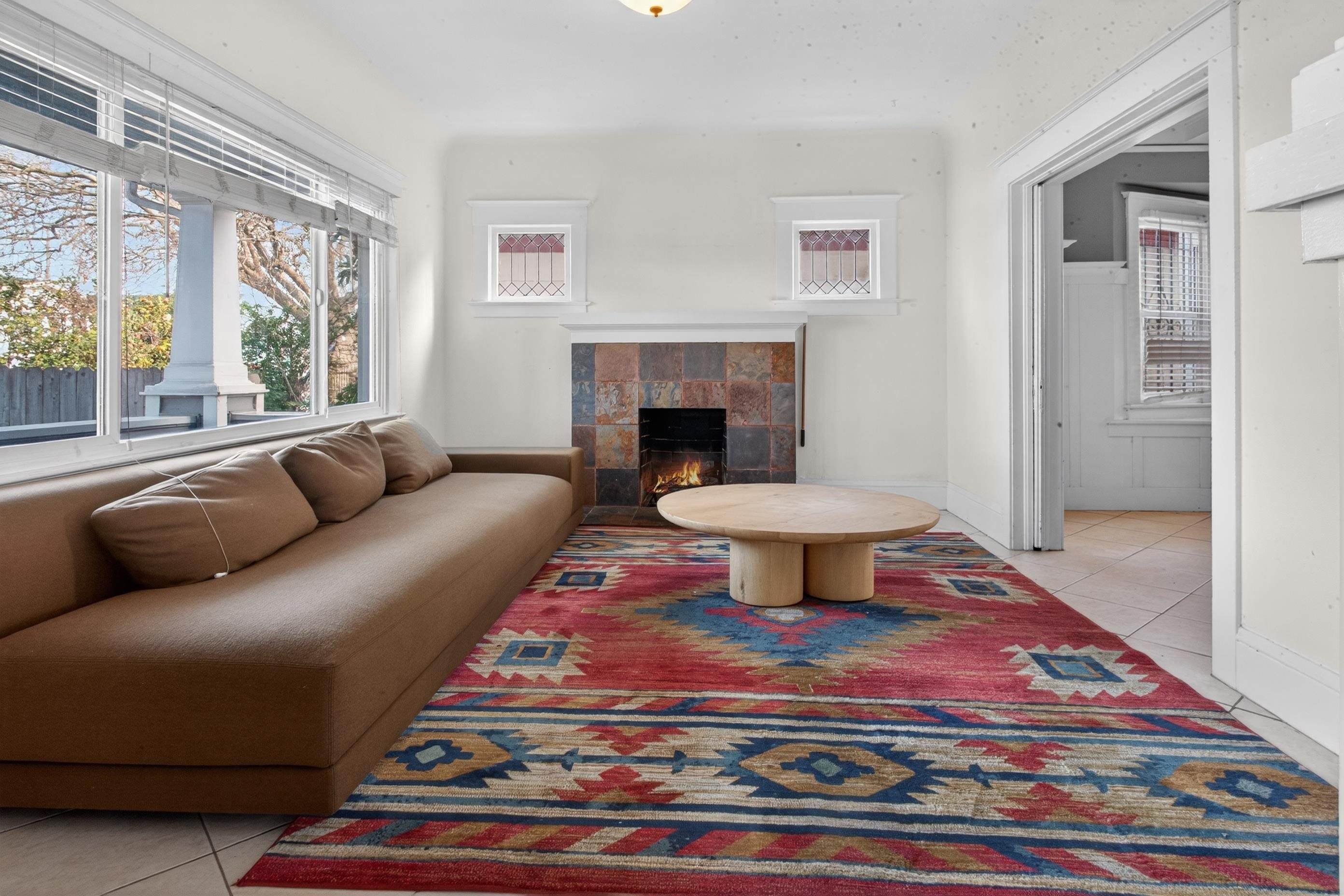 Detail Gallery Image 3 of 32 For 210 Chanslor Ave, Richmond,  CA 94801 - 4 Beds | 2 Baths