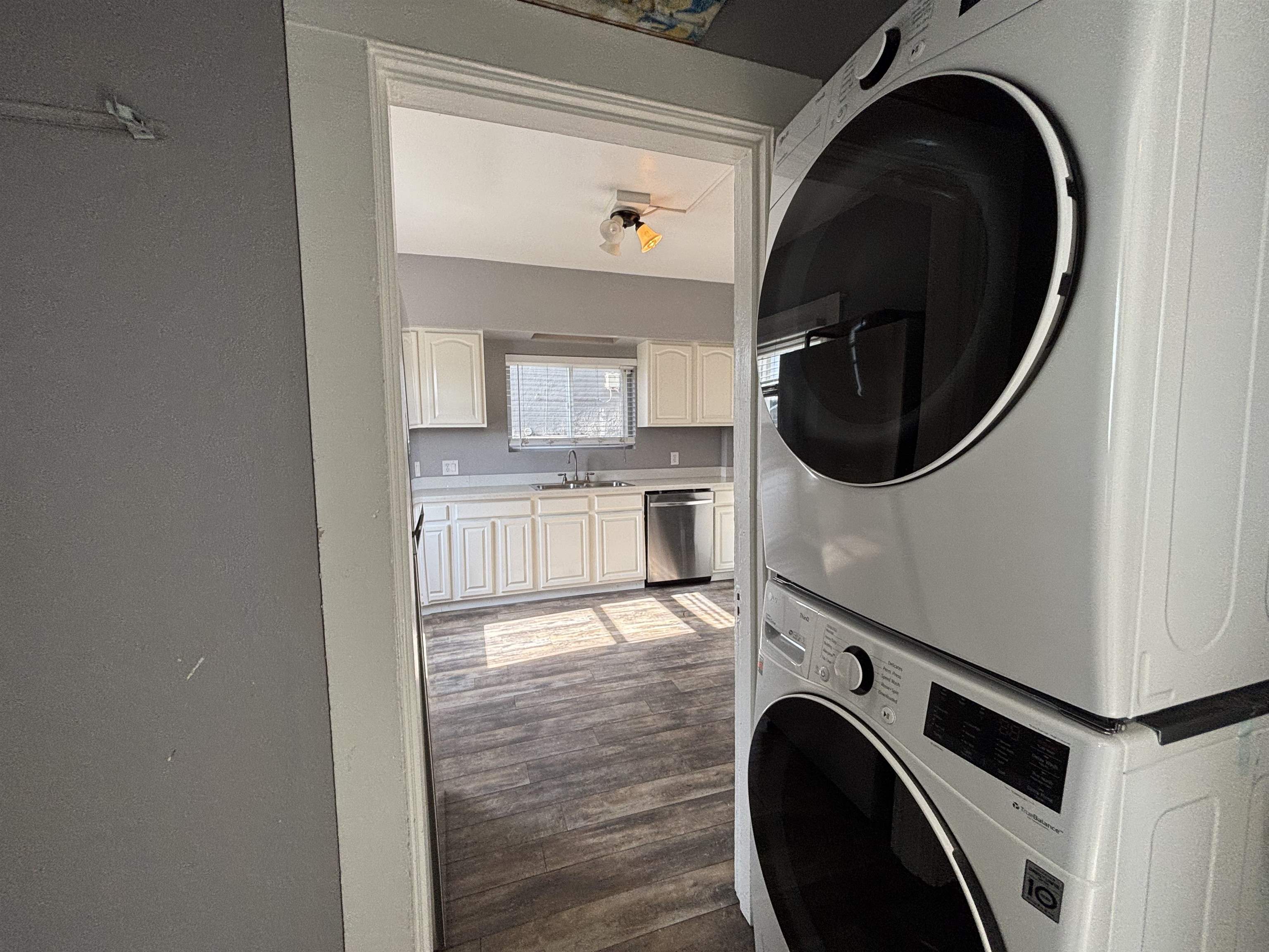 Detail Gallery Image 24 of 32 For 210 Chanslor Ave, Richmond,  CA 94801 - 4 Beds | 2 Baths