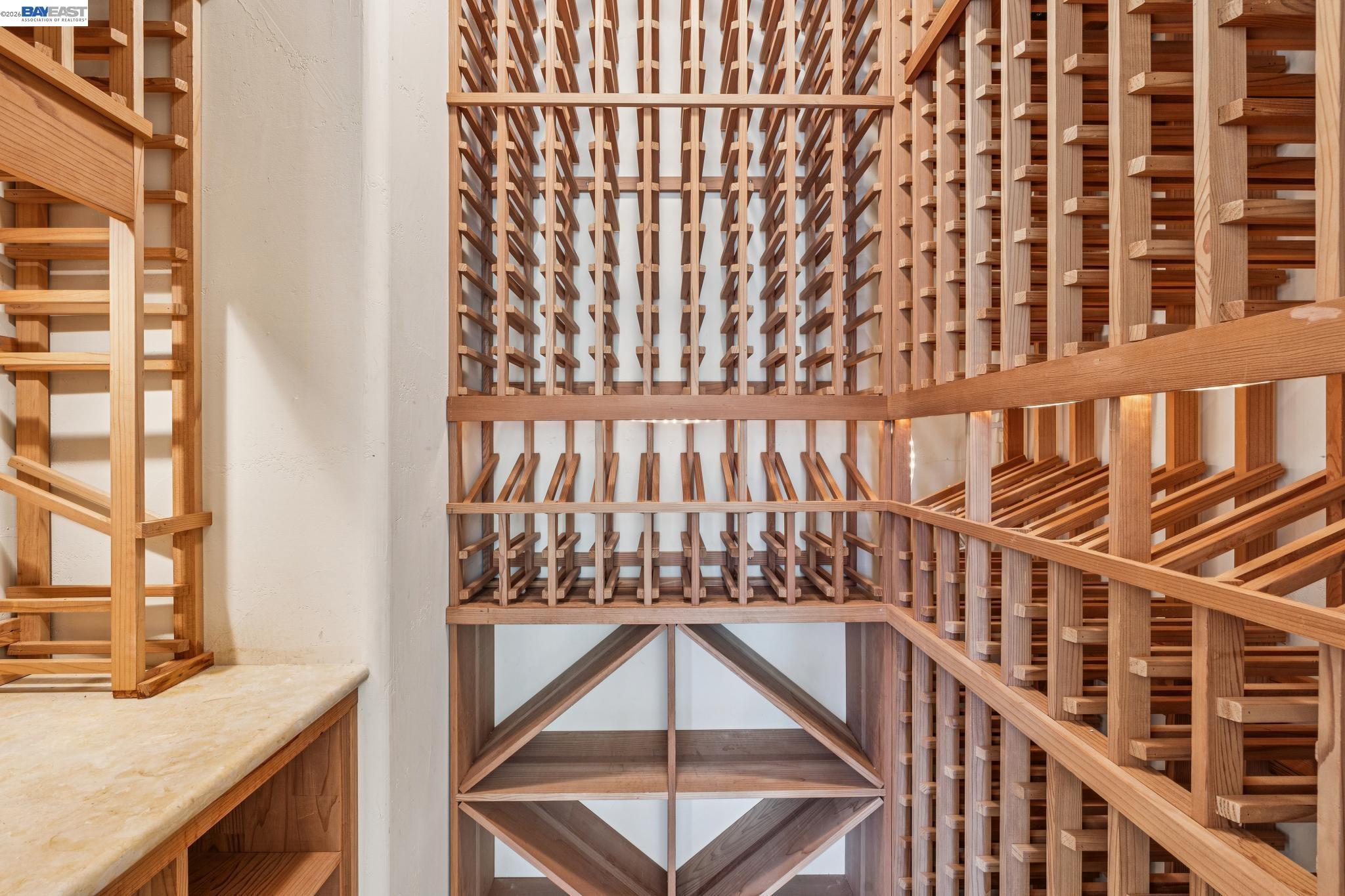 Detail Gallery Image 18 of 60 For 1439 Vine Ln, Alamo,  CA 94507 - 5 Beds | 4/2 Baths