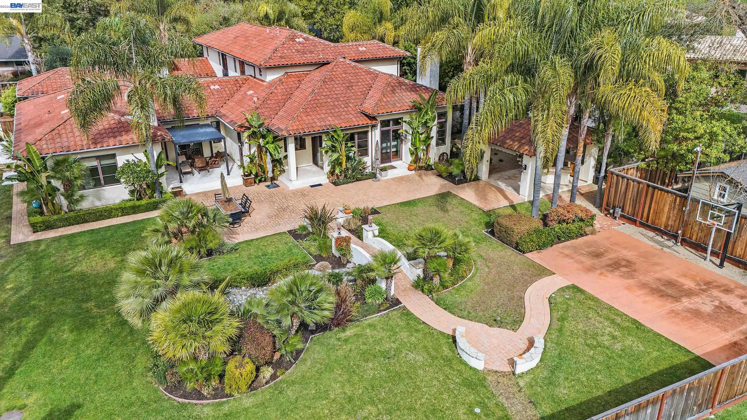 Detail Gallery Image 58 of 60 For 1439 Vine Ln, Alamo,  CA 94507 - 5 Beds | 4/2 Baths