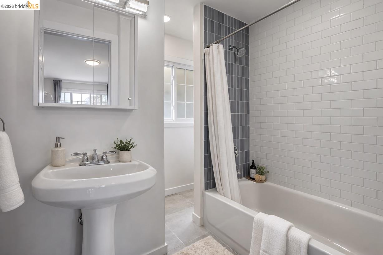 Detail Gallery Image 29 of 53 For 3114 California St, Berkeley,  CA 94703 - – Beds | – Baths