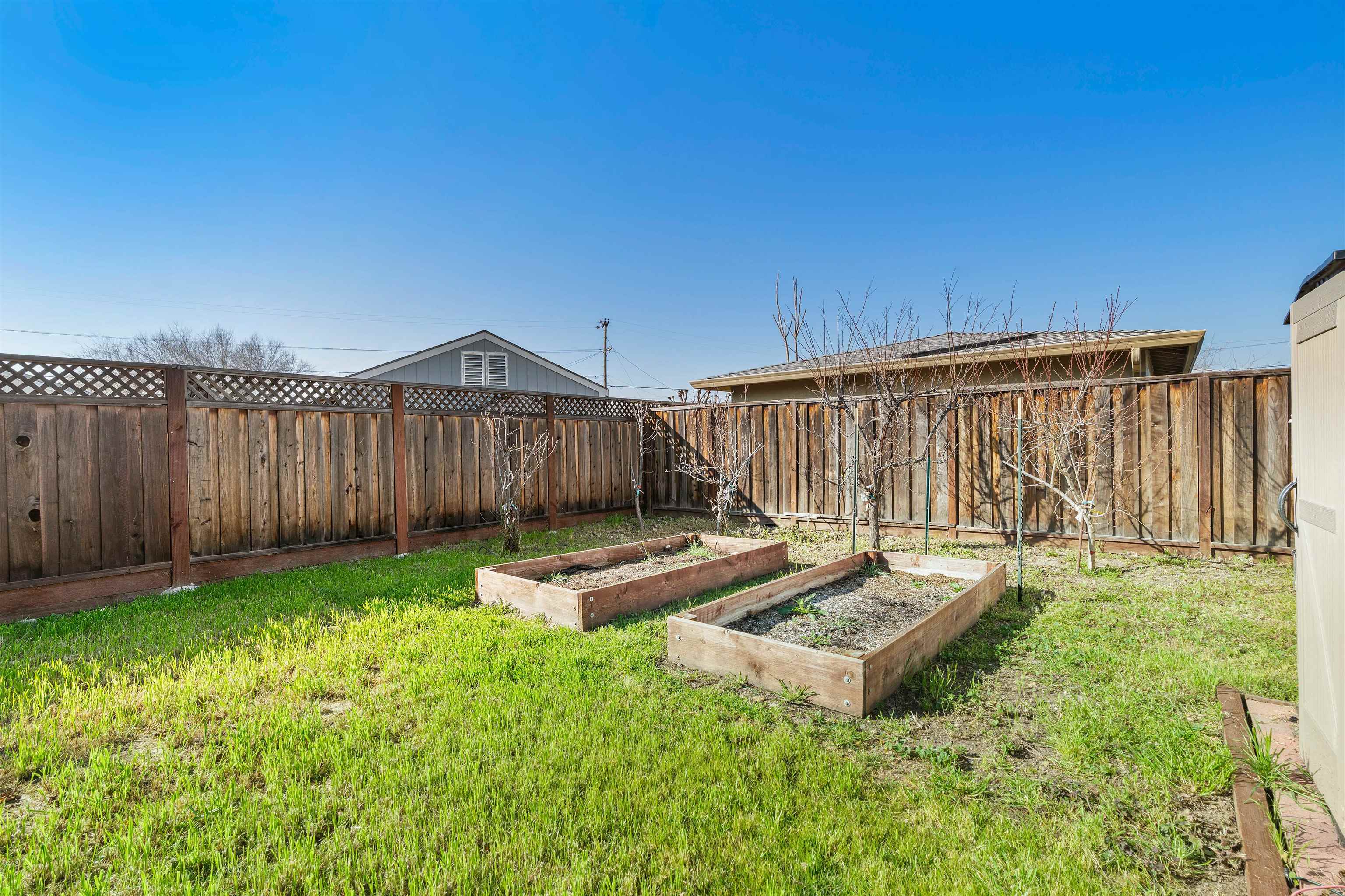 Detail Gallery Image 32 of 37 For 633 N P St, Livermore,  CA 94551 - 3 Beds | 2 Baths