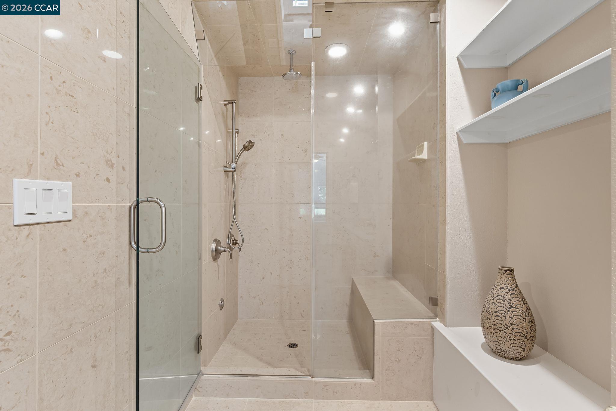 Photo #23: 41124165 Listing: Photo #23