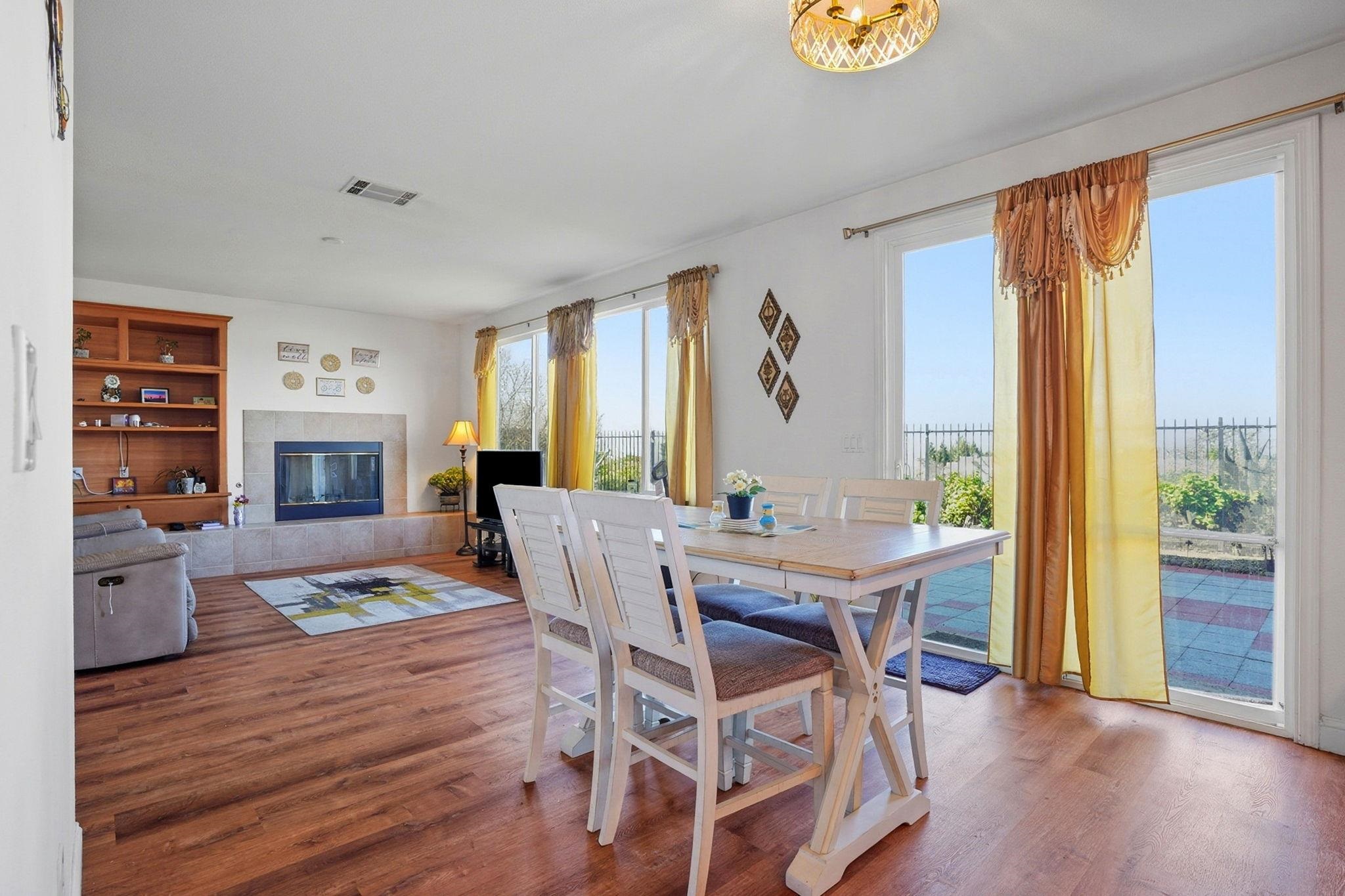 Detail Gallery Image 18 of 47 For 106 White Cap Cove, Hercules,  CA 94547 - 4 Beds | 3 Baths