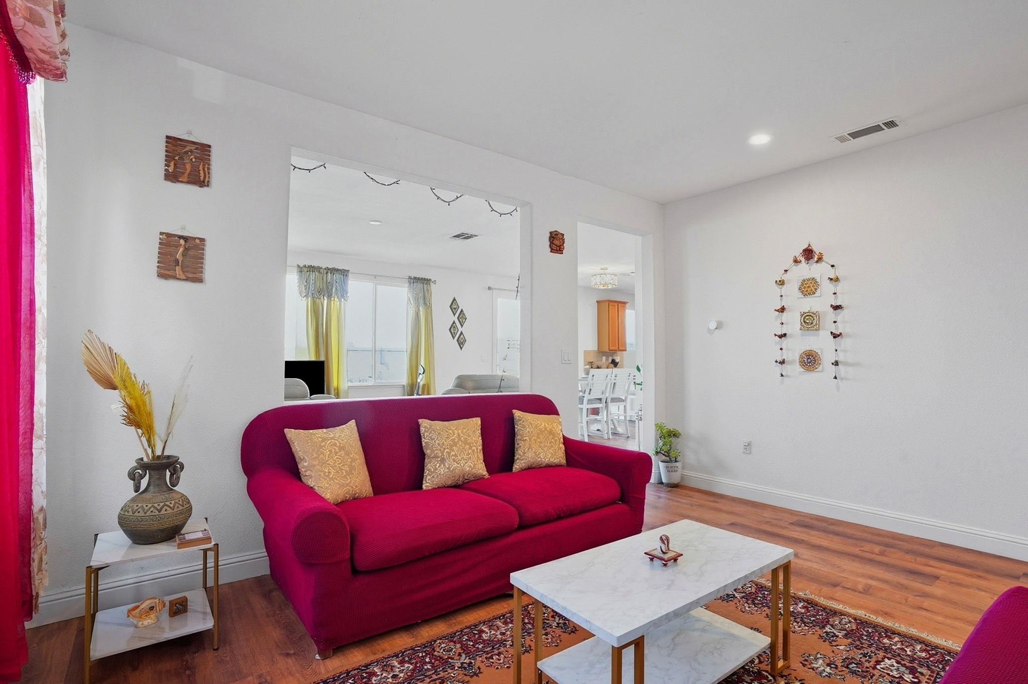 Detail Gallery Image 5 of 47 For 106 White Cap Cove, Hercules,  CA 94547 - 4 Beds | 3 Baths