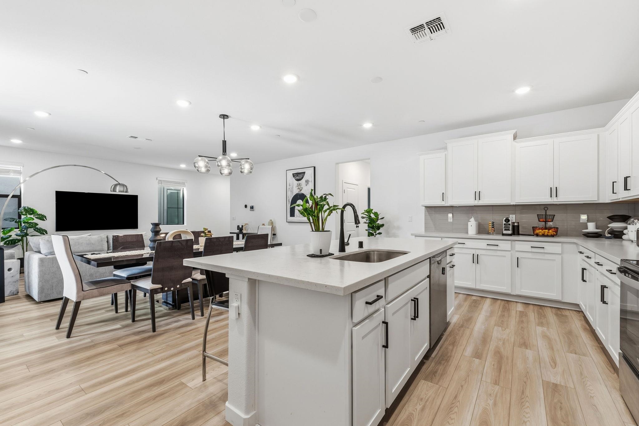 Detail Gallery Image 12 of 40 For 8949 Camino Colegio, Rohnert Park,  CA 94928 - 3 Beds | 2 Baths