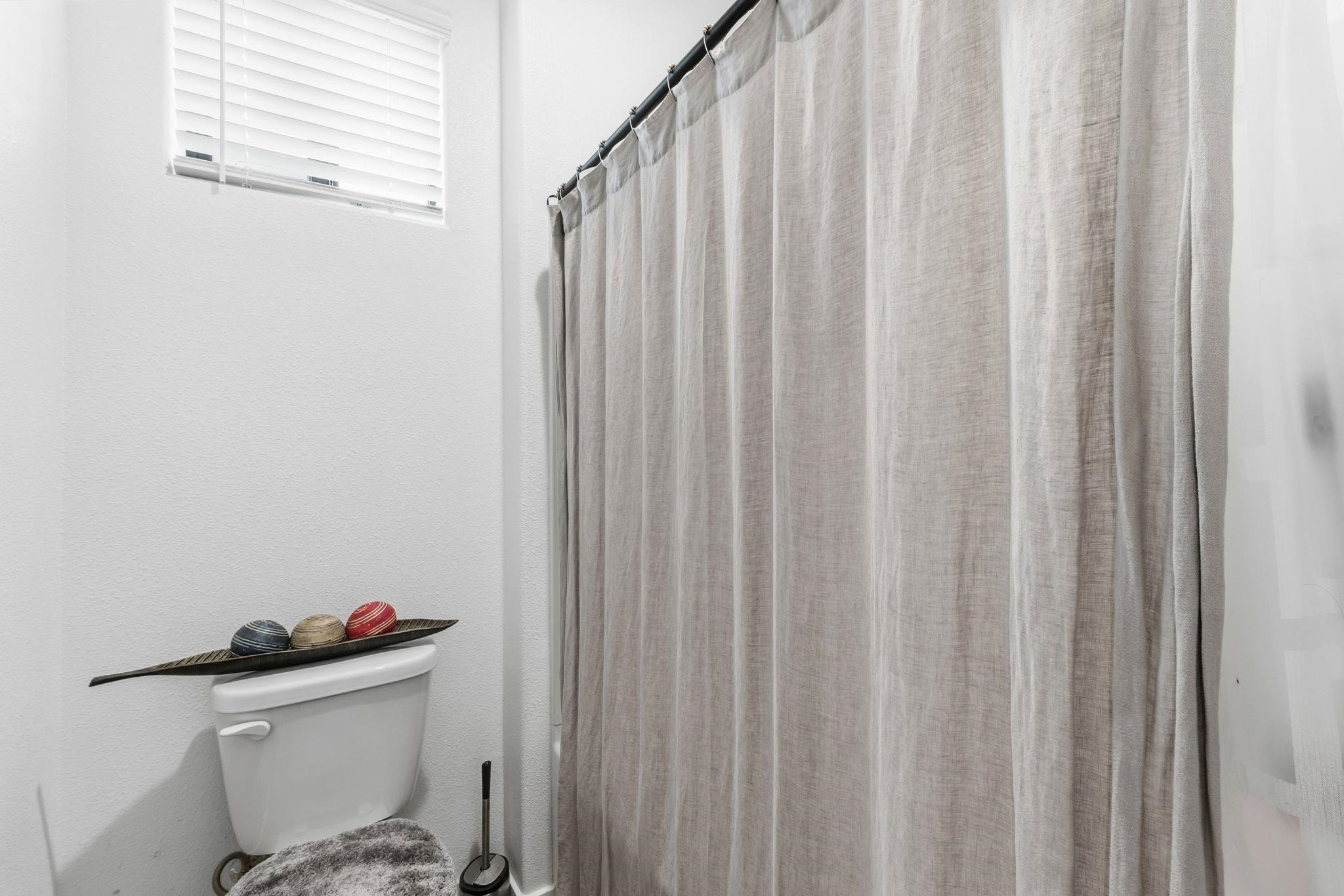 Detail Gallery Image 23 of 40 For 8949 Camino Colegio, Rohnert Park,  CA 94928 - 3 Beds | 2 Baths