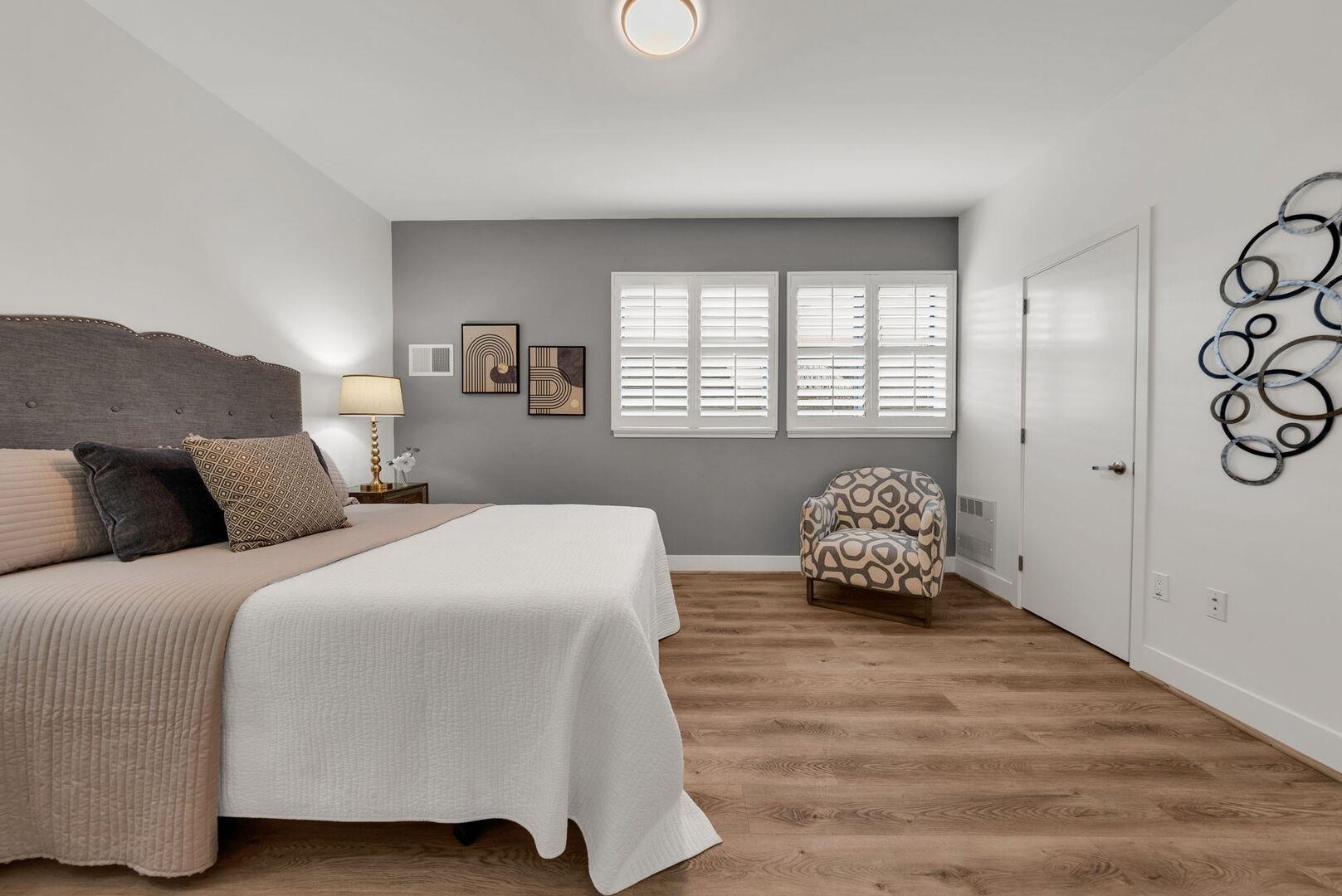 Detail Gallery Image 10 of 18 For 1565 32nd St Apt 2,  Oakland,  CA 94608 - 2 Beds | 2/1 Baths