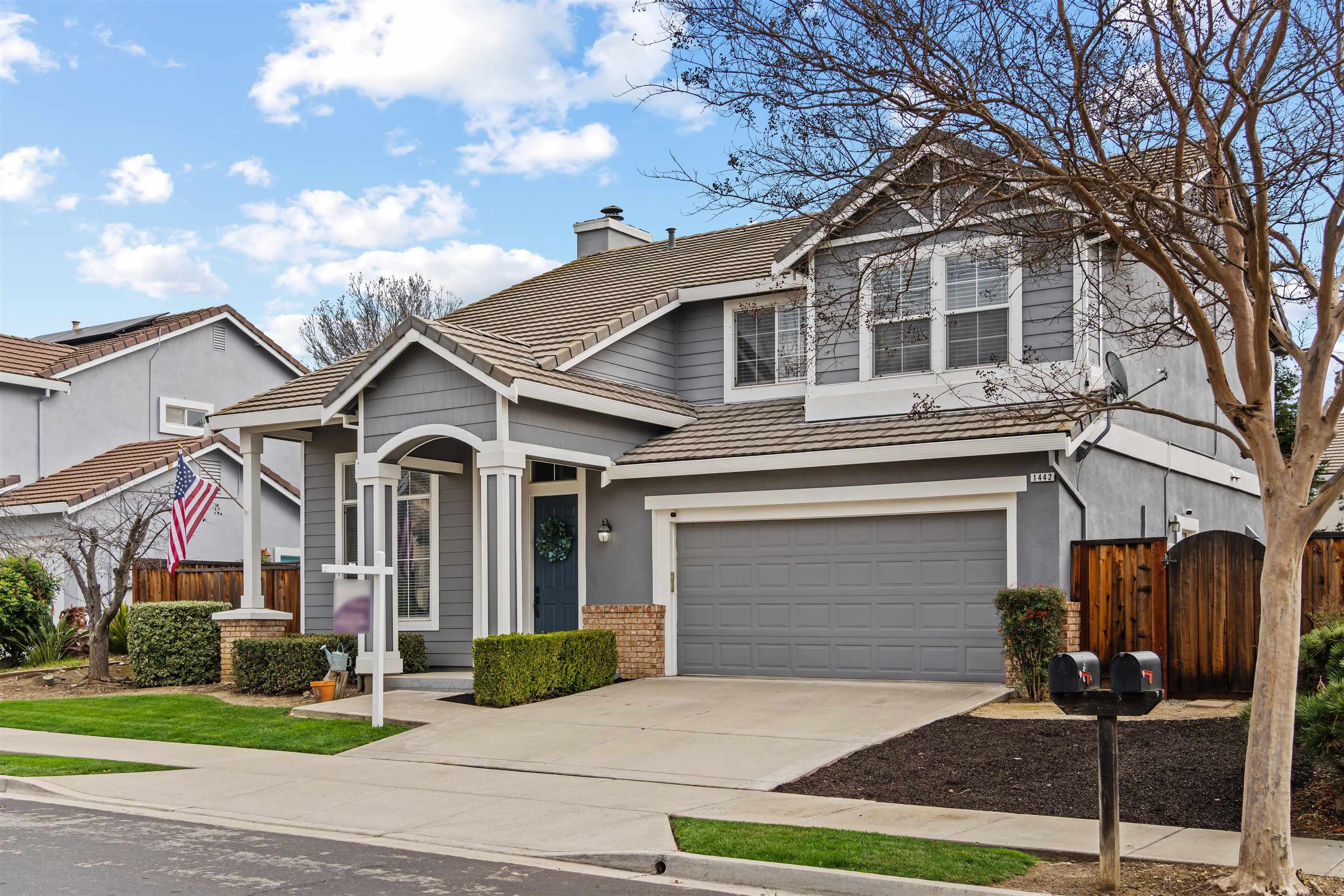 Detail Gallery Image 2 of 39 For 1442 Earl Glen, Brentwood,  CA 94513 - 4 Beds | 2/1 Baths