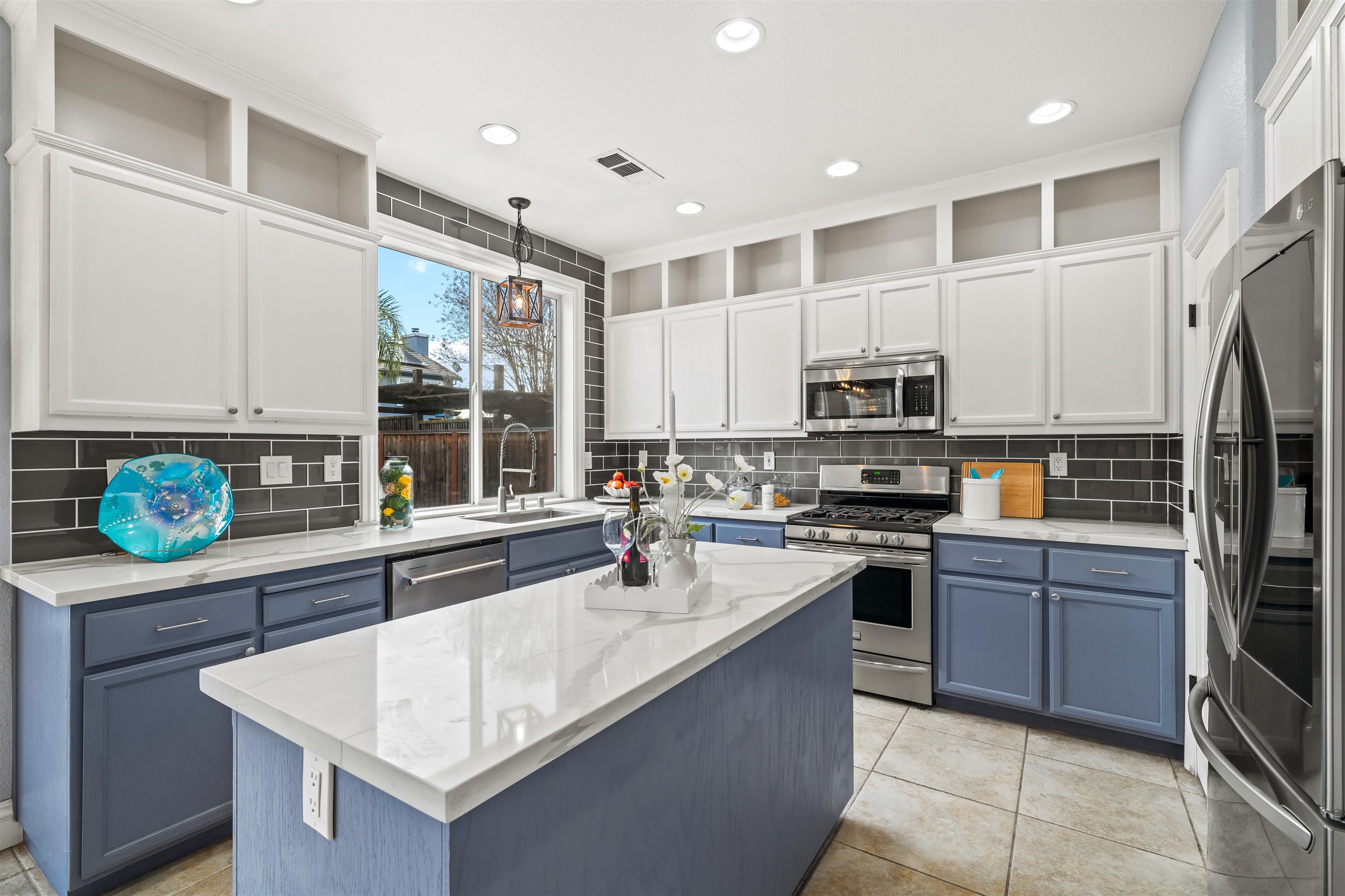 Detail Gallery Image 15 of 39 For 1442 Earl Glen, Brentwood,  CA 94513 - 4 Beds | 2/1 Baths