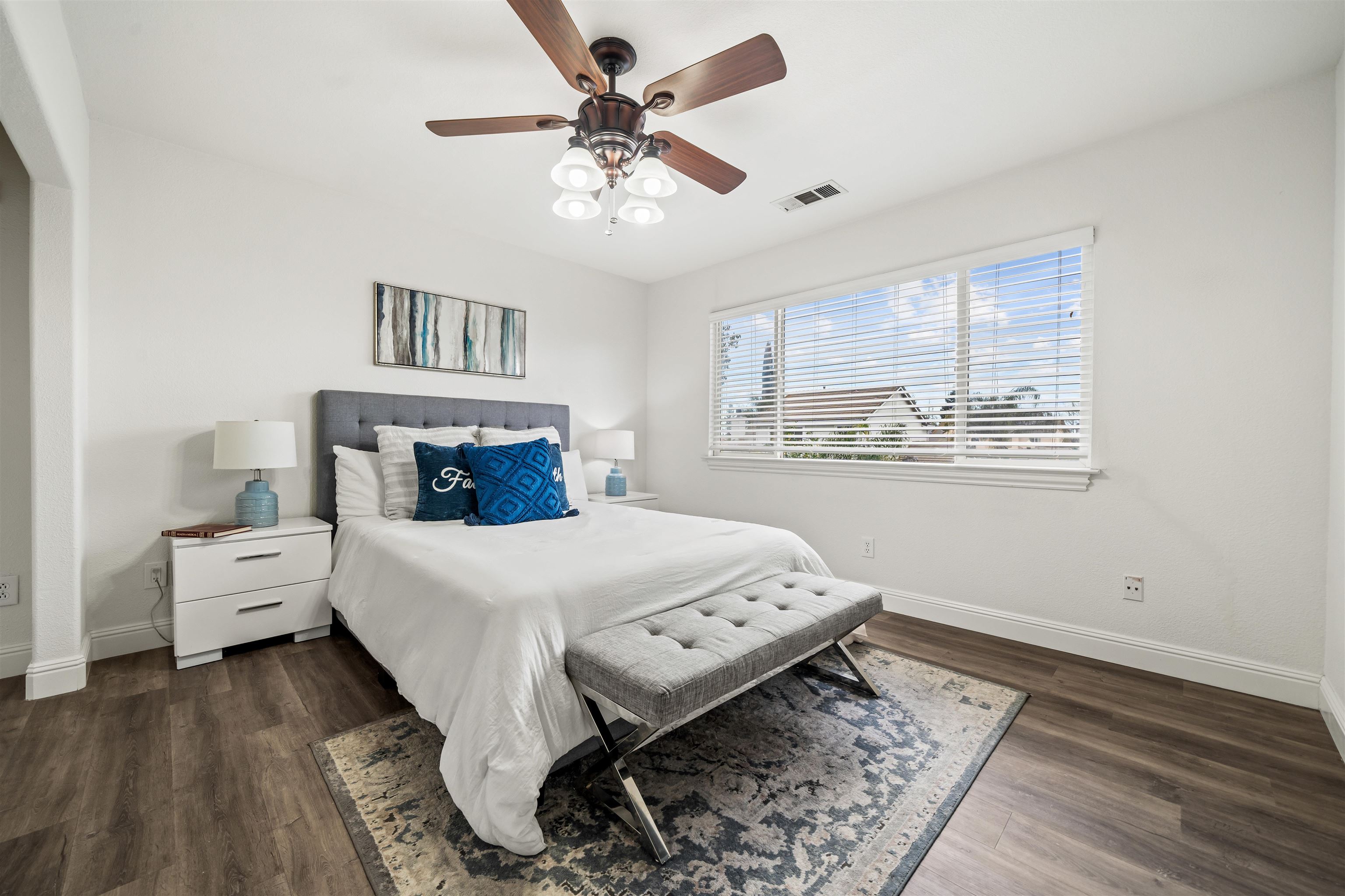 Detail Gallery Image 21 of 39 For 1442 Earl Glen, Brentwood,  CA 94513 - 4 Beds | 2/1 Baths