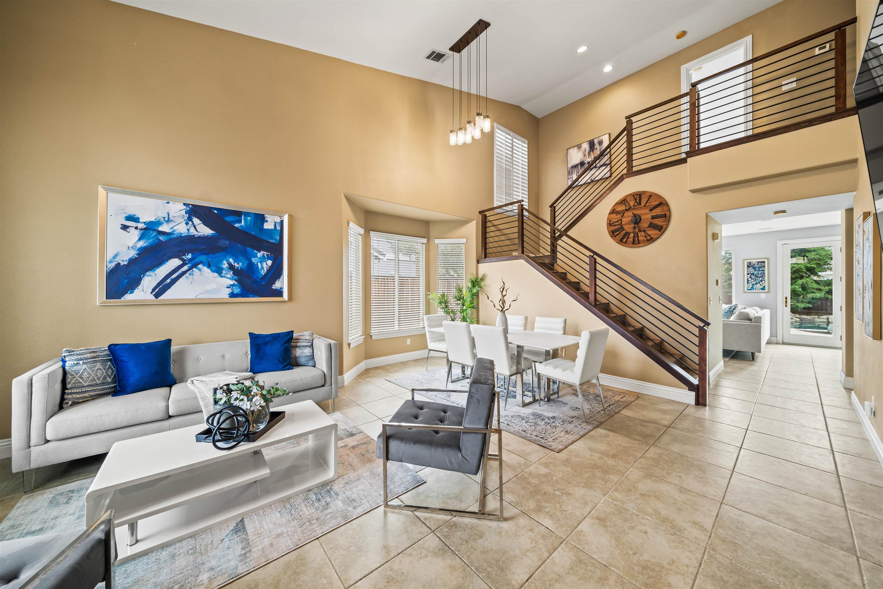 Detail Gallery Image 4 of 39 For 1442 Earl Glen, Brentwood,  CA 94513 - 4 Beds | 2/1 Baths