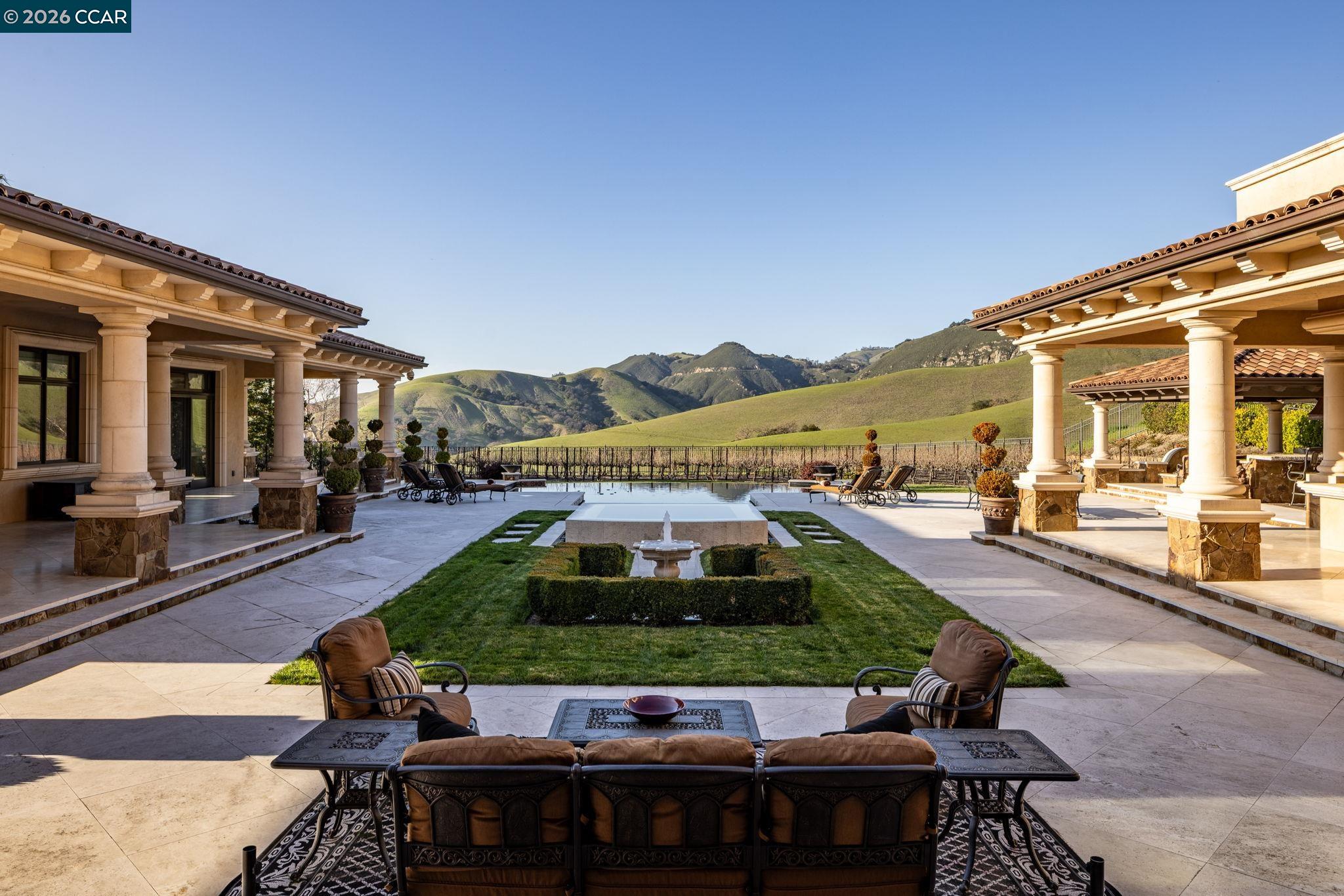 940 Eagle Ridge Dr, Danville, CA, 94506