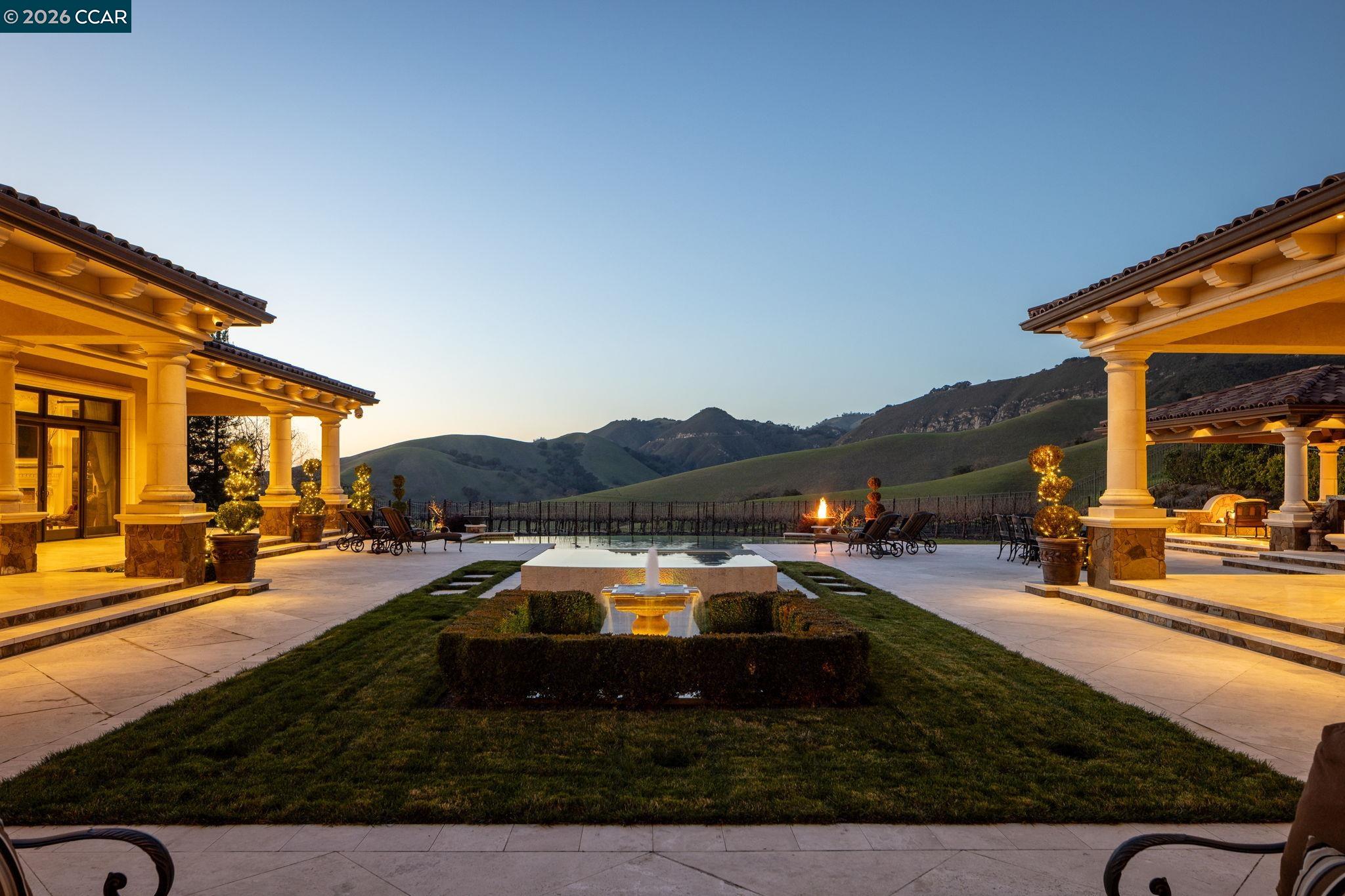 940 Eagle Ridge Dr, Danville, CA, 94506