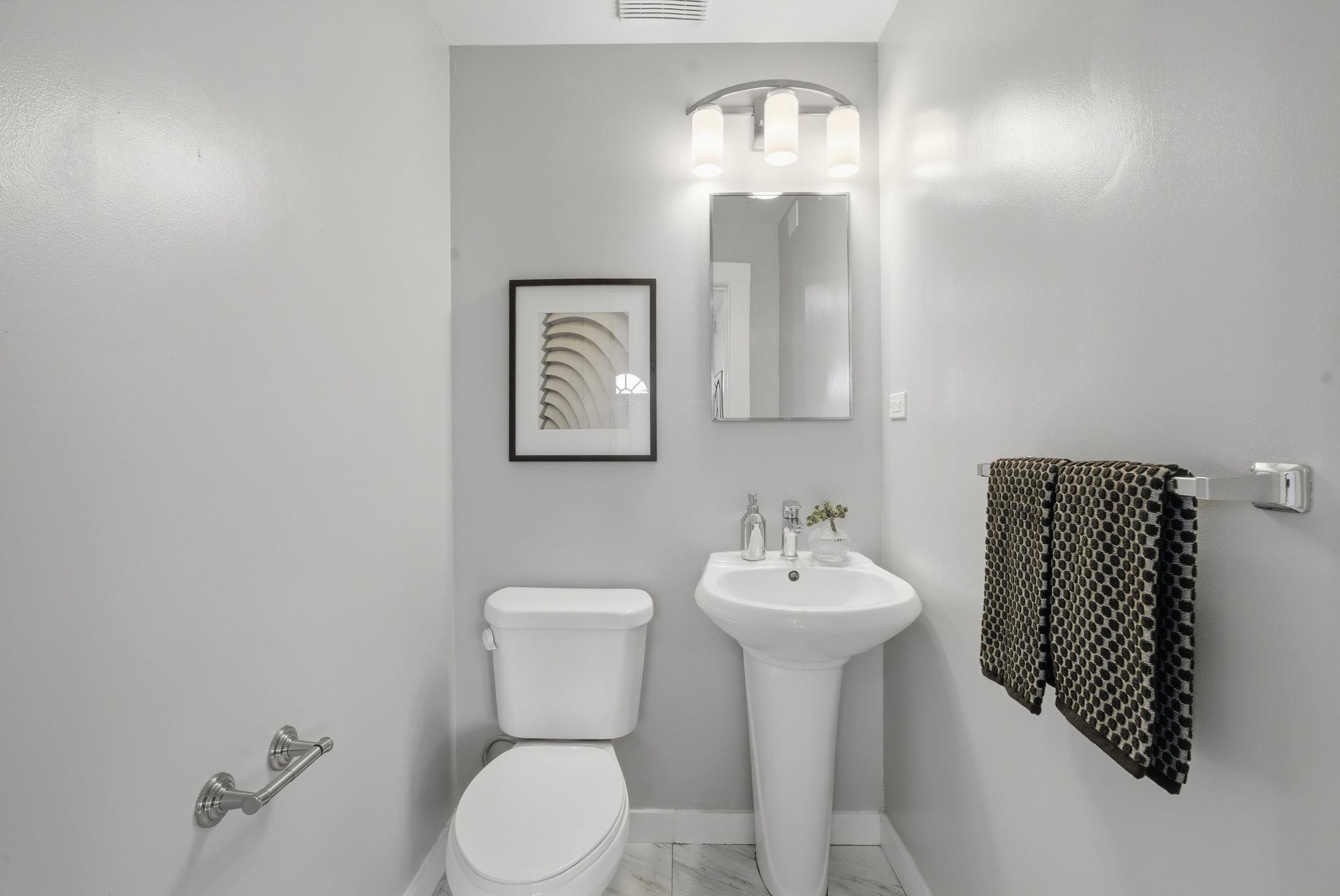 Detail Gallery Image 23 of 46 For 6024 Mauritania Ave, Oakland,  CA 94605 - 3 Beds | 1/1 Baths