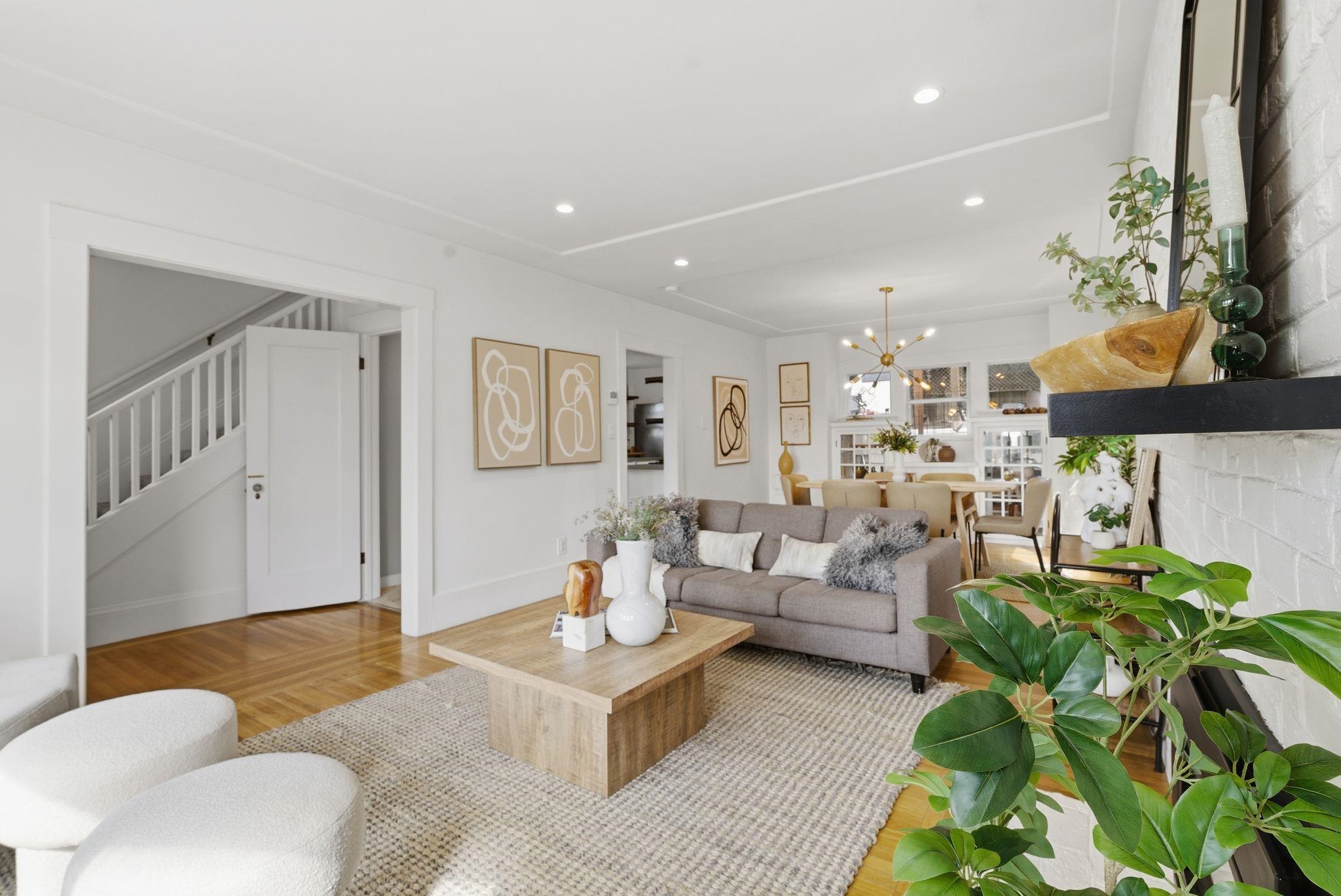 Detail Gallery Image 5 of 46 For 6024 Mauritania Ave, Oakland,  CA 94605 - 3 Beds | 1/1 Baths