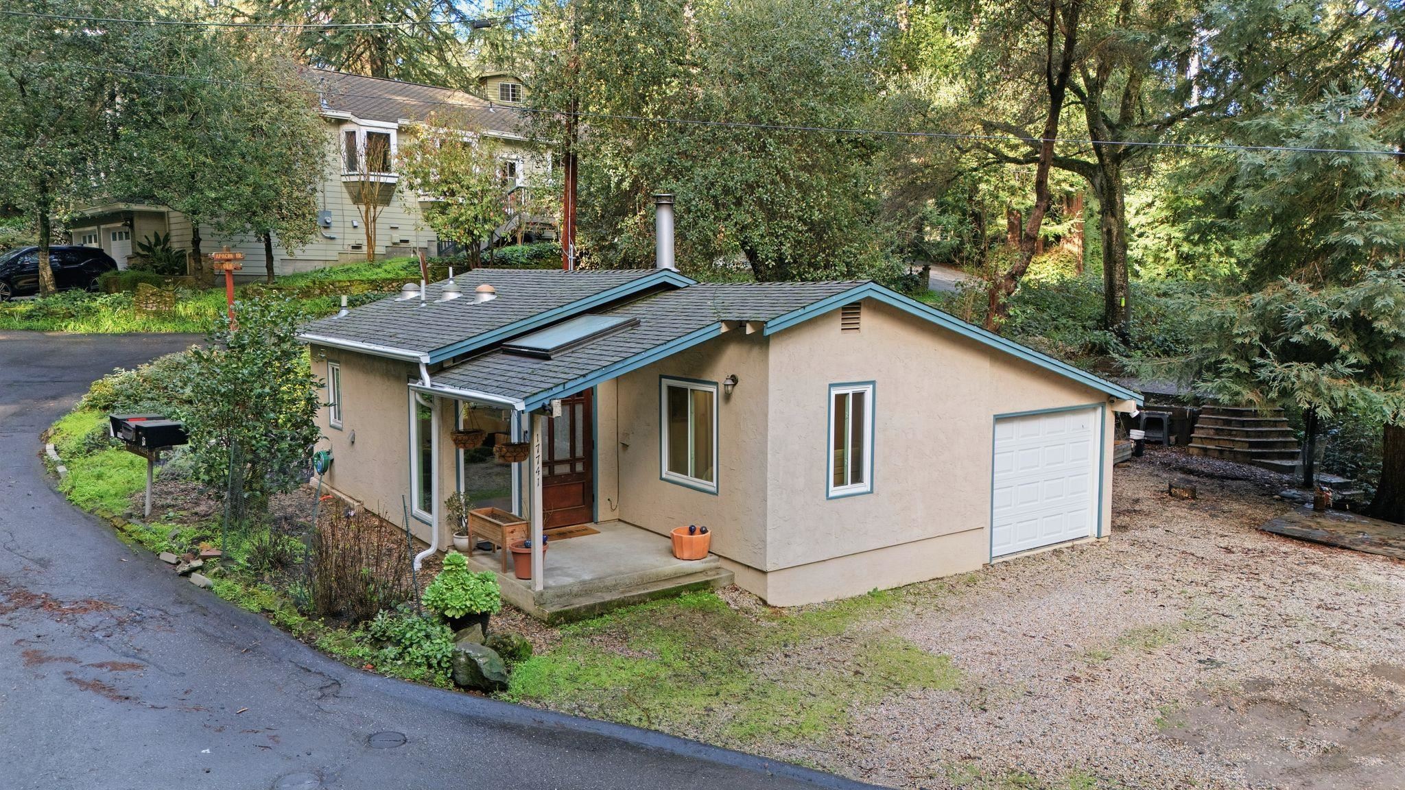 Detail Gallery Image 1 of 59 For 17741 Comanche Trl, Los Gatos,  CA 95033 - 1 Beds | 1 Baths