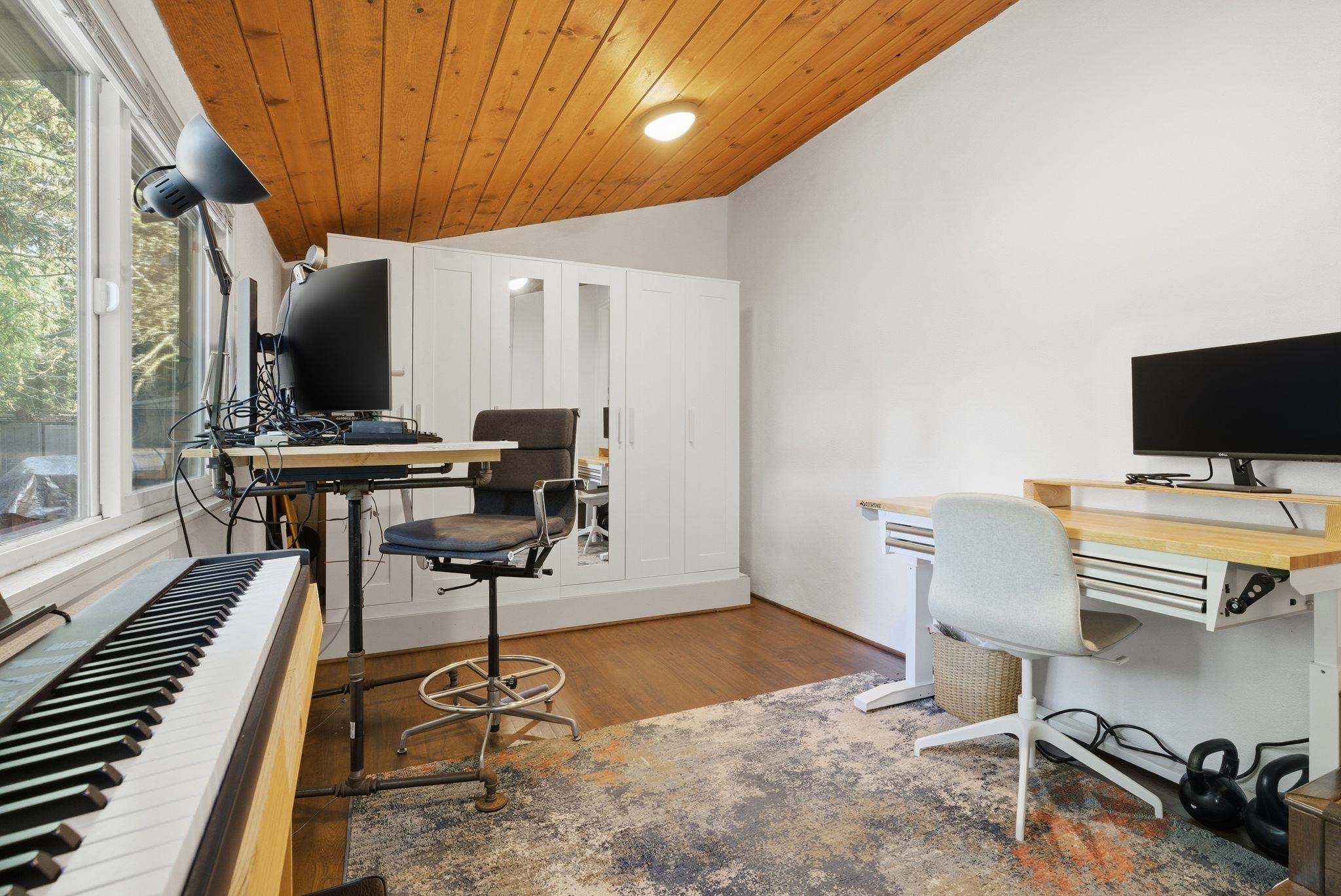 Detail Gallery Image 14 of 59 For 17741 Comanche Trl, Los Gatos,  CA 95033 - 1 Beds | 1 Baths