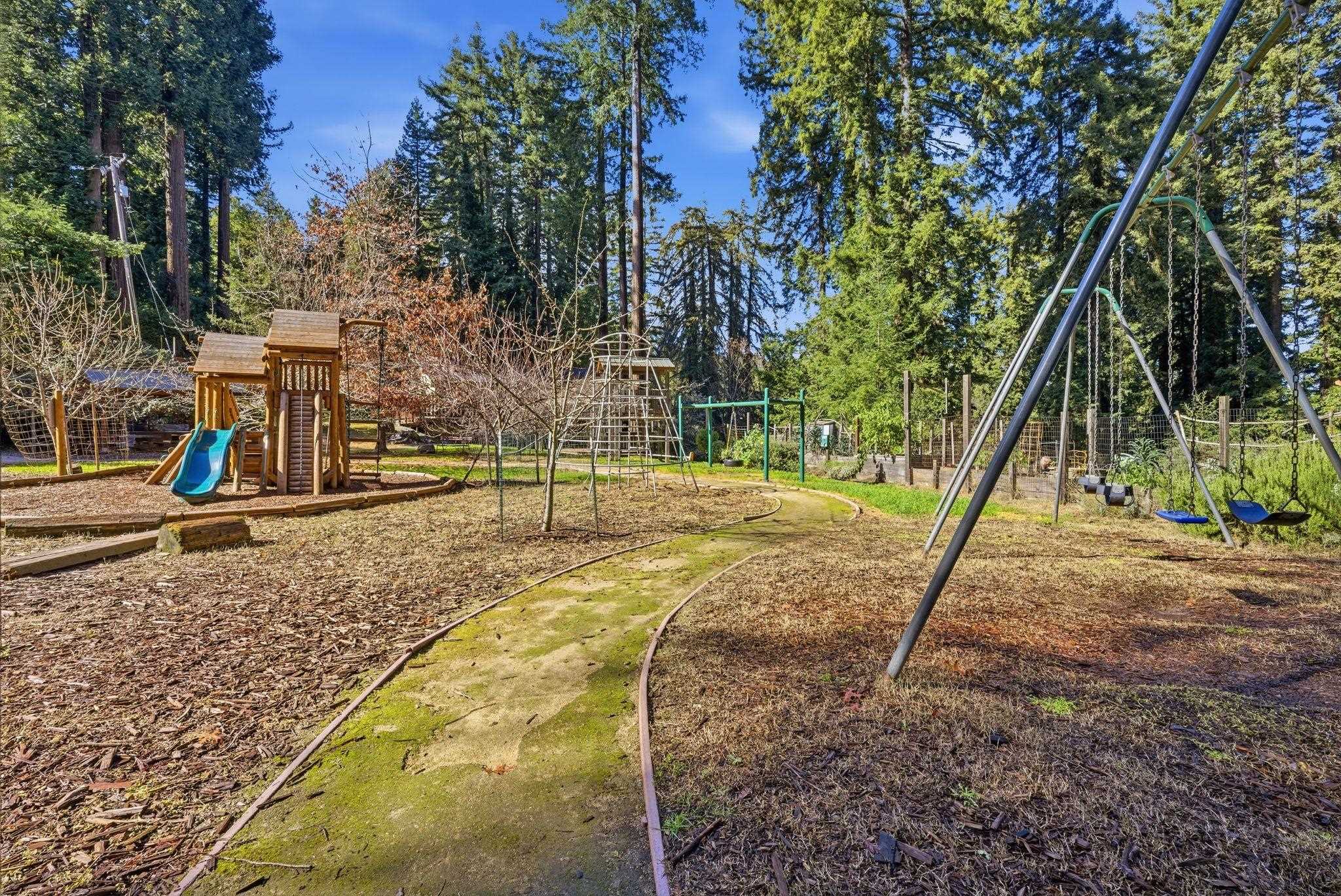 Detail Gallery Image 34 of 59 For 17741 Comanche Trl, Los Gatos,  CA 95033 - 1 Beds | 1 Baths