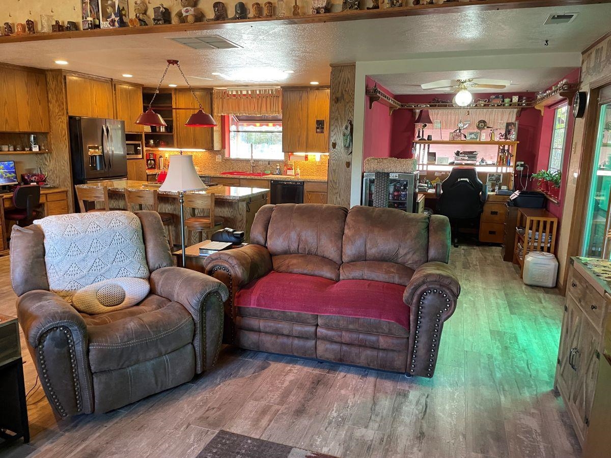 Detail Gallery Image 17 of 24 For 13530 Joshua Way, Sonora,  CA 95370 - 3 Beds | 2/1 Baths