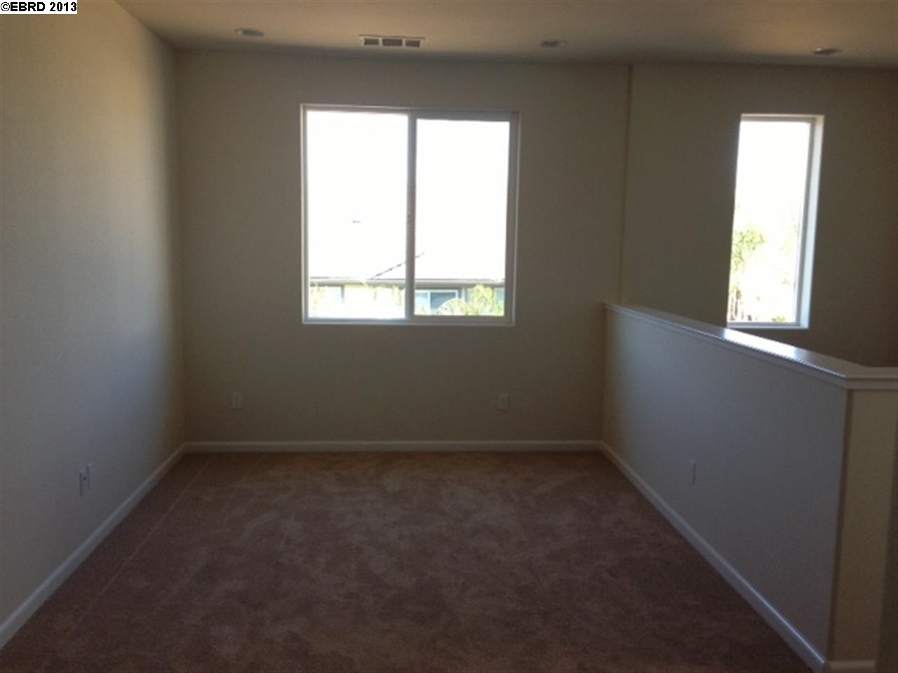 Detail Gallery Image 10 of 15 For 494 Shannon Way, Oakley,  CA 94561-1894 - 5 Beds | 3 Baths