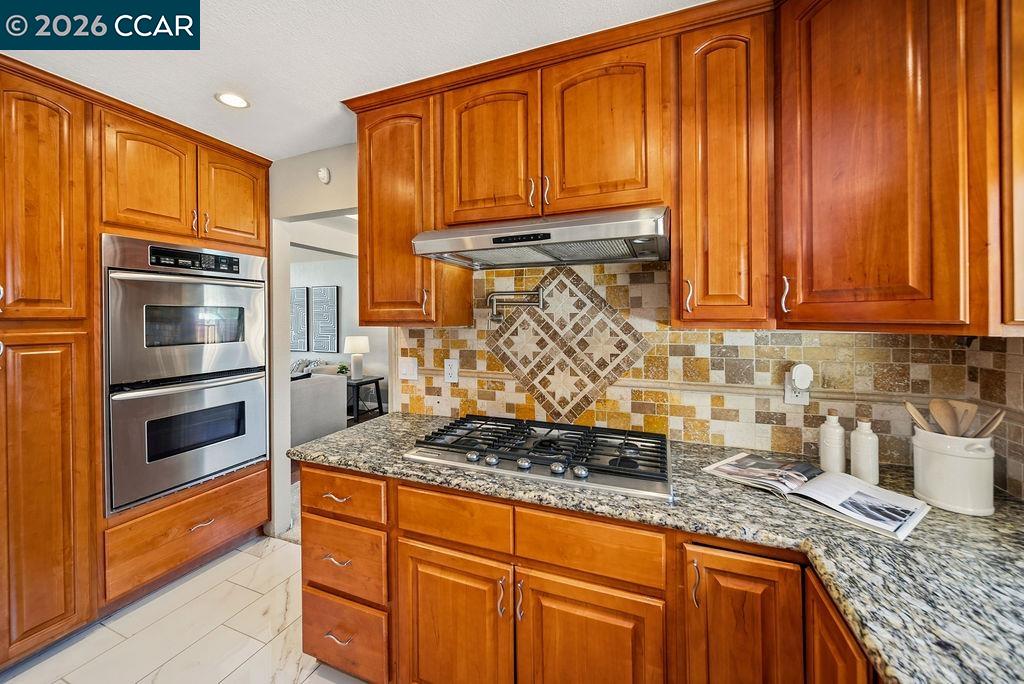 Detail Gallery Image 11 of 60 For 510 Mt Davidson Court, Clayton,  CA 94517 - 5 Beds | 4 Baths