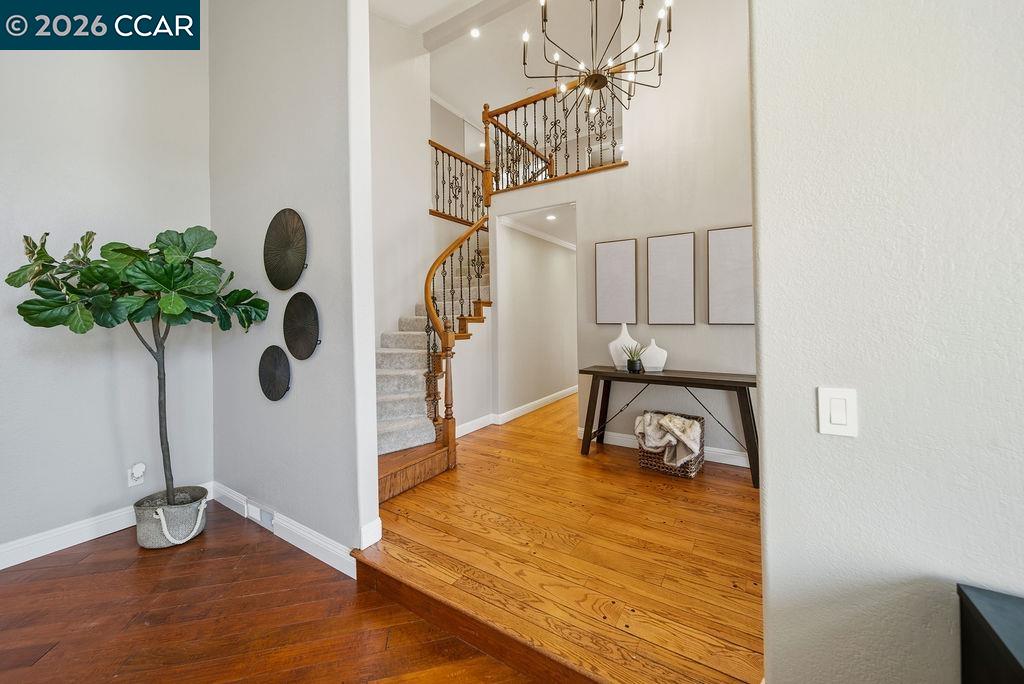 Detail Gallery Image 5 of 60 For 510 Mt Davidson Court, Clayton,  CA 94517 - 5 Beds | 4 Baths