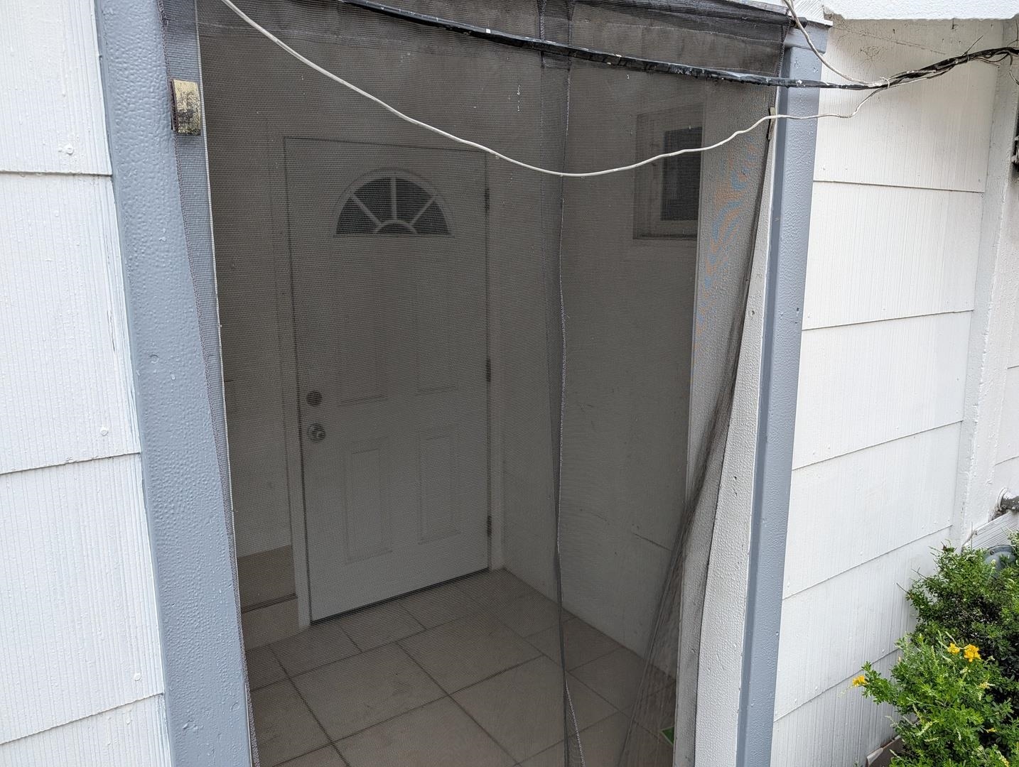 Detail Gallery Image 8 of 38 For 286 Sagamore St, San Francisco,  CA 94112 - 4 Beds | 3 Baths