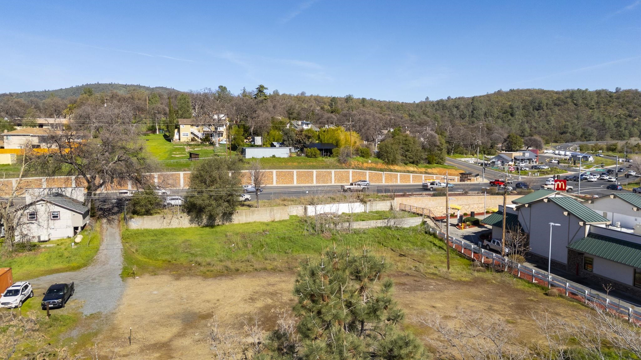 Detail Gallery Image 15 of 21 For 1255 Mono Way, Sonora,  CA 95370 - – Beds | – Baths