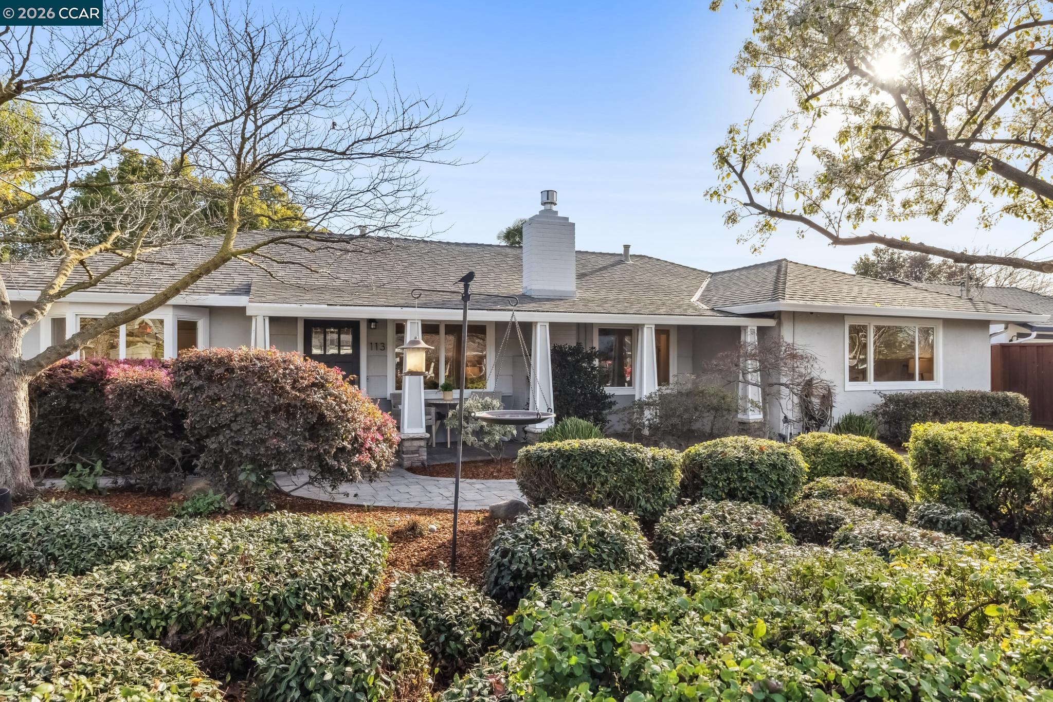 Detail Gallery Image 3 of 47 For 113 Adria Dr, Pleasant Hill,  CA 94523 - 4 Beds | 3 Baths