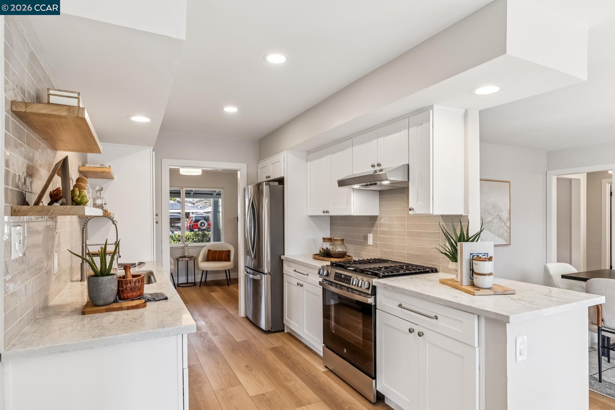 Detail Gallery Image 23 of 47 For 113 Adria Dr, Pleasant Hill,  CA 94523 - 4 Beds | 3 Baths