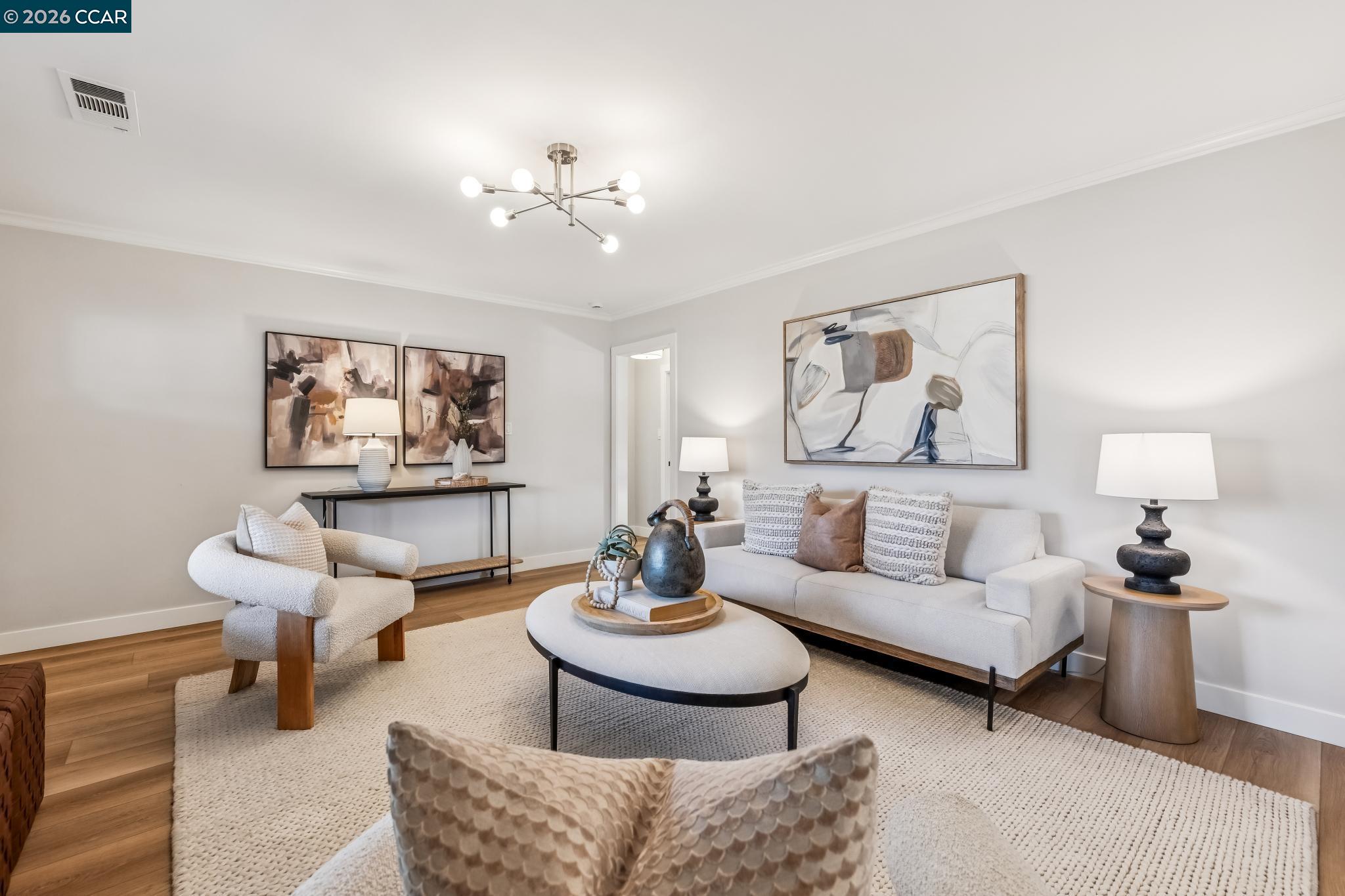 Detail Gallery Image 10 of 47 For 113 Adria Dr, Pleasant Hill,  CA 94523 - 4 Beds | 3 Baths