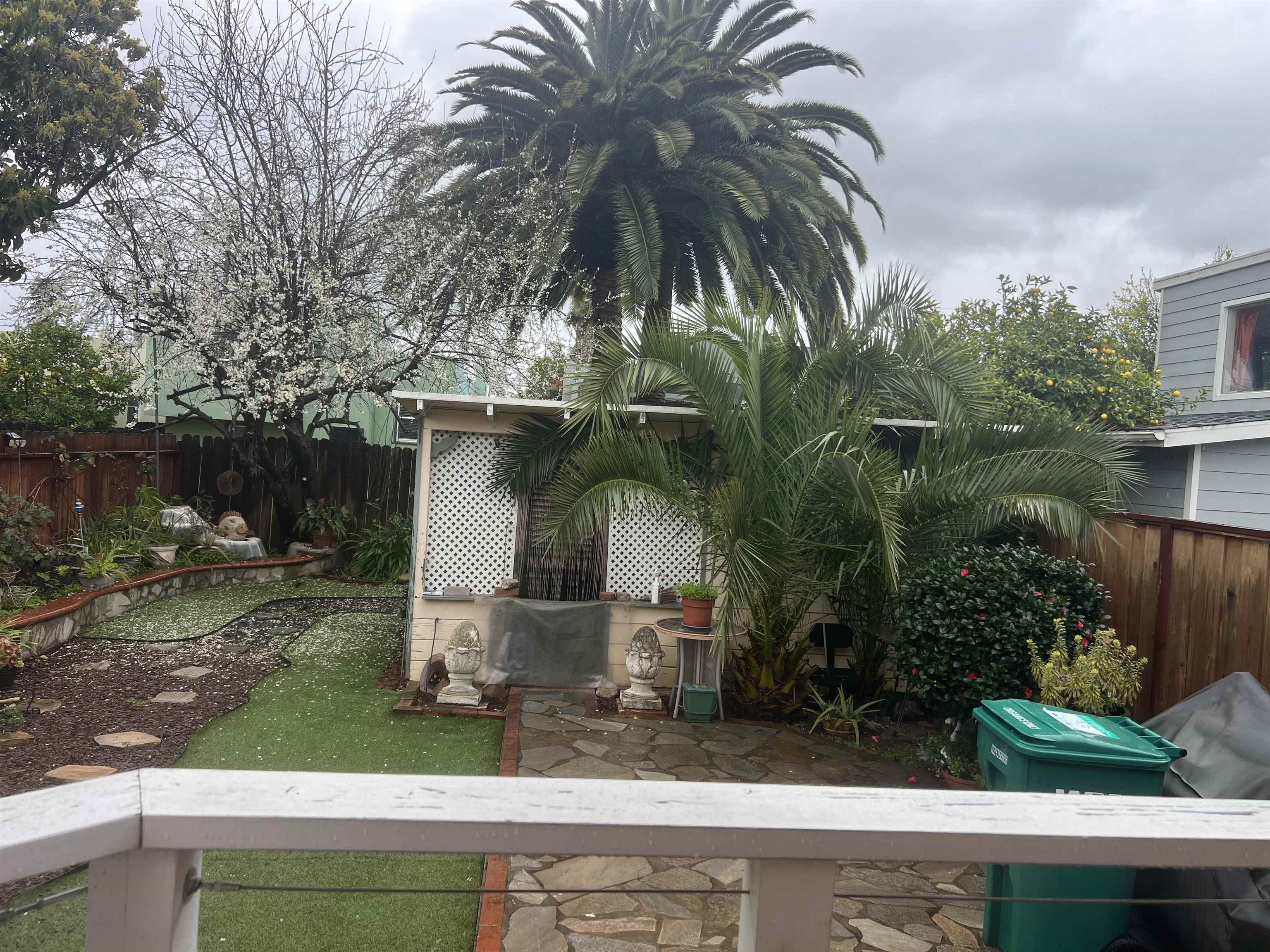 Detail Gallery Image 16 of 16 For 3118 60th Ave, Oakland,  CA 94605 - 2 Beds | 1 Baths