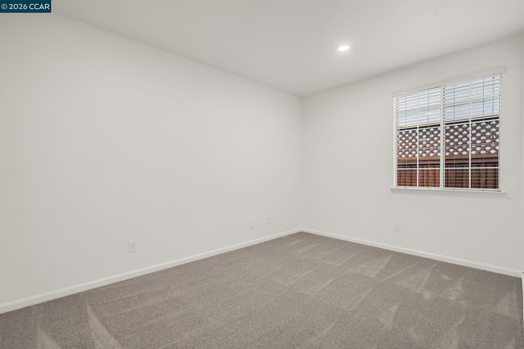 Detail Gallery Image 30 of 49 For 598 Falls Way, Fairfield,  CA 94534 - 3 Beds | 2 Baths