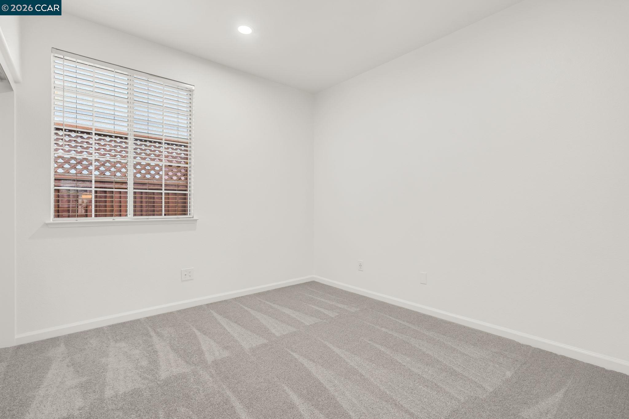 Detail Gallery Image 34 of 49 For 598 Falls Way, Fairfield,  CA 94534 - 3 Beds | 2 Baths