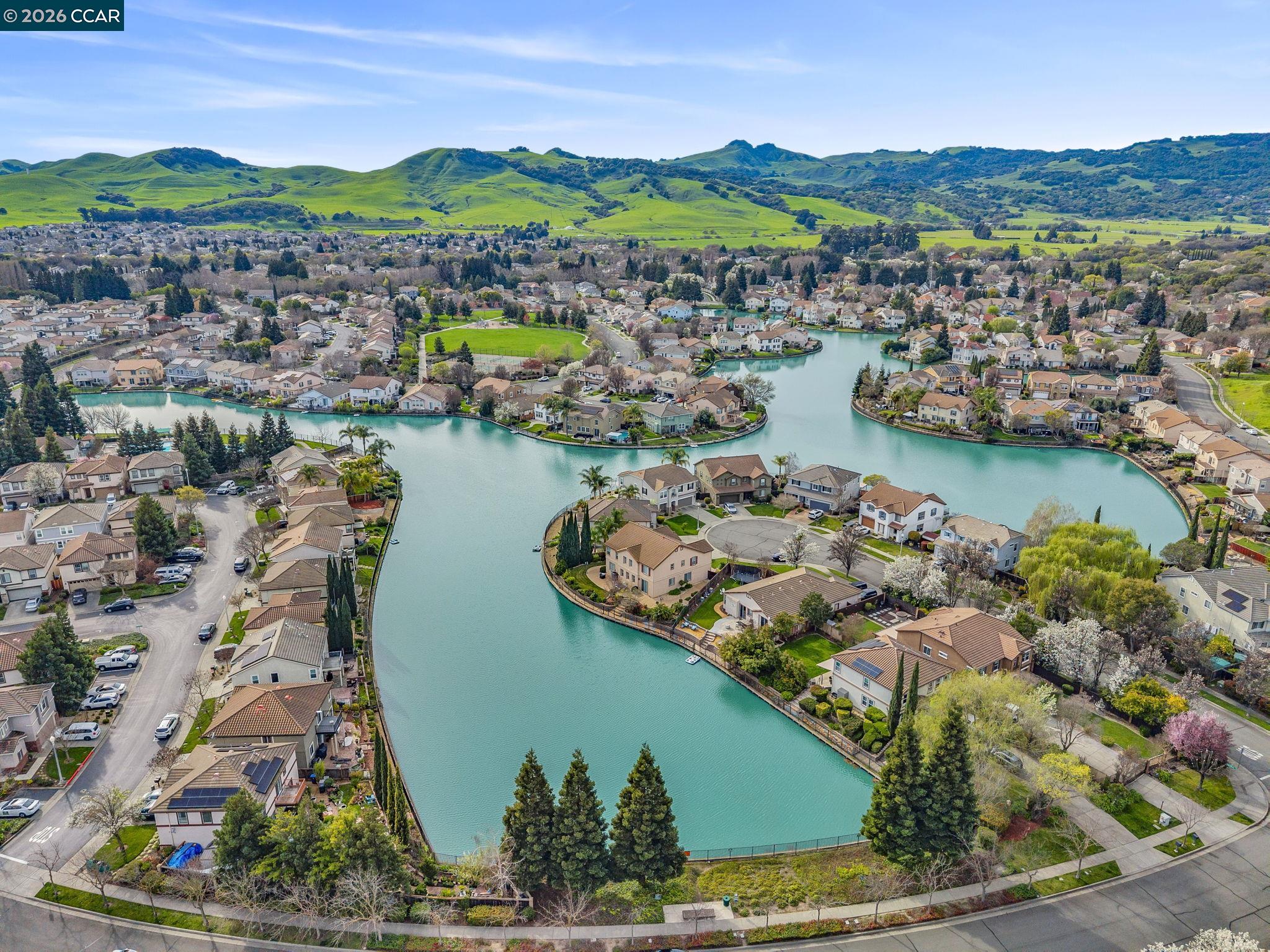 Detail Gallery Image 39 of 49 For 598 Falls Way, Fairfield,  CA 94534 - 3 Beds | 2 Baths