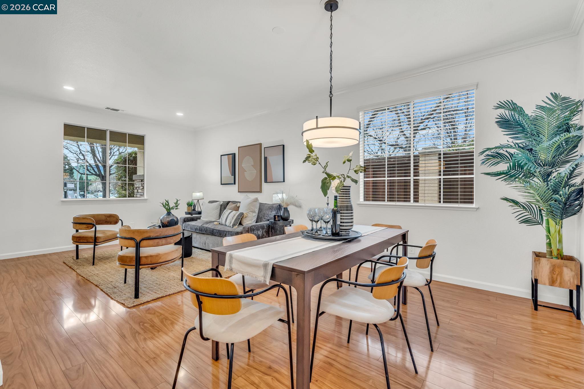 Detail Gallery Image 5 of 49 For 598 Falls Way, Fairfield,  CA 94534 - 3 Beds | 2 Baths