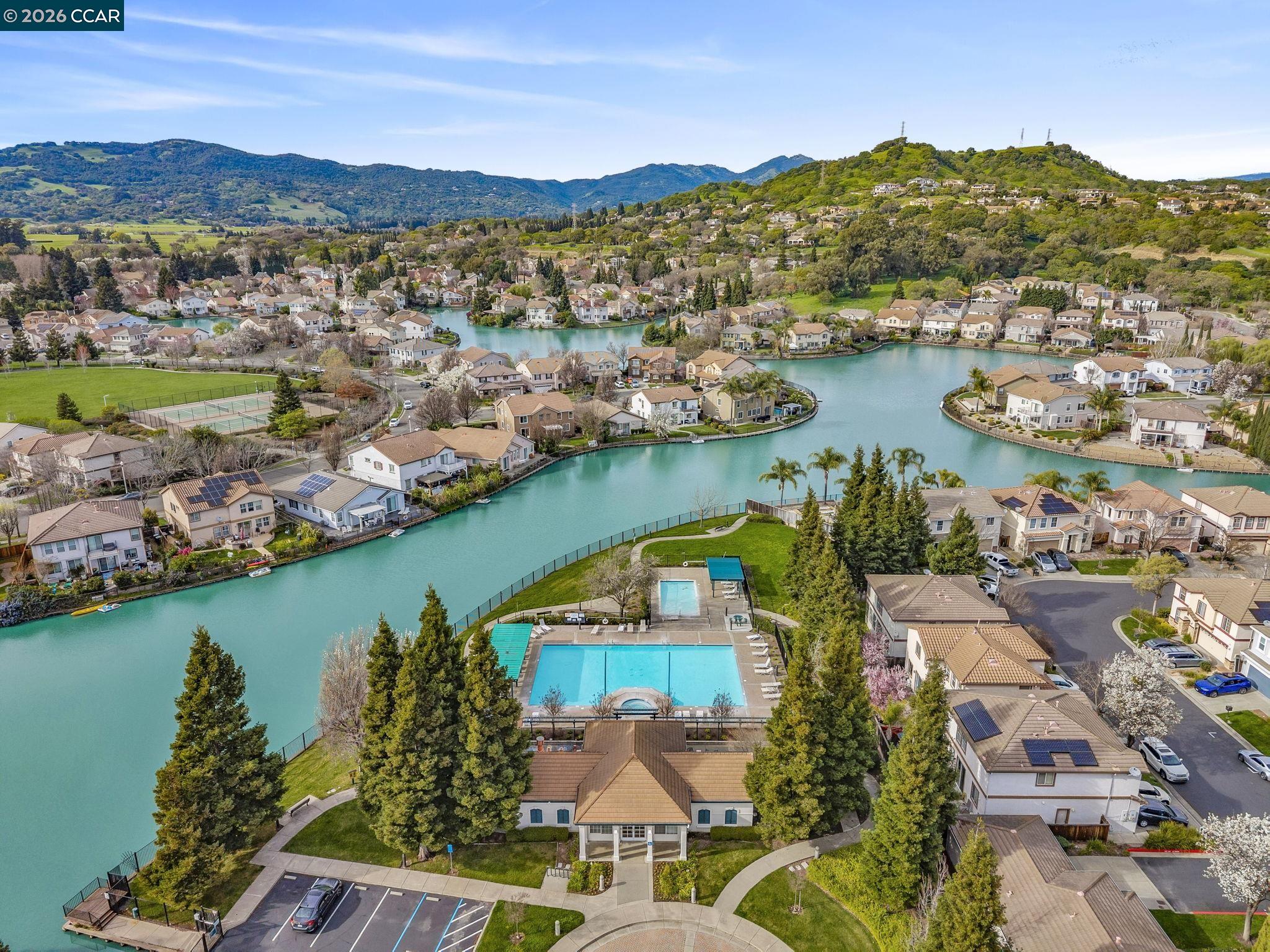 Detail Gallery Image 41 of 49 For 598 Falls Way, Fairfield,  CA 94534 - 3 Beds | 2 Baths