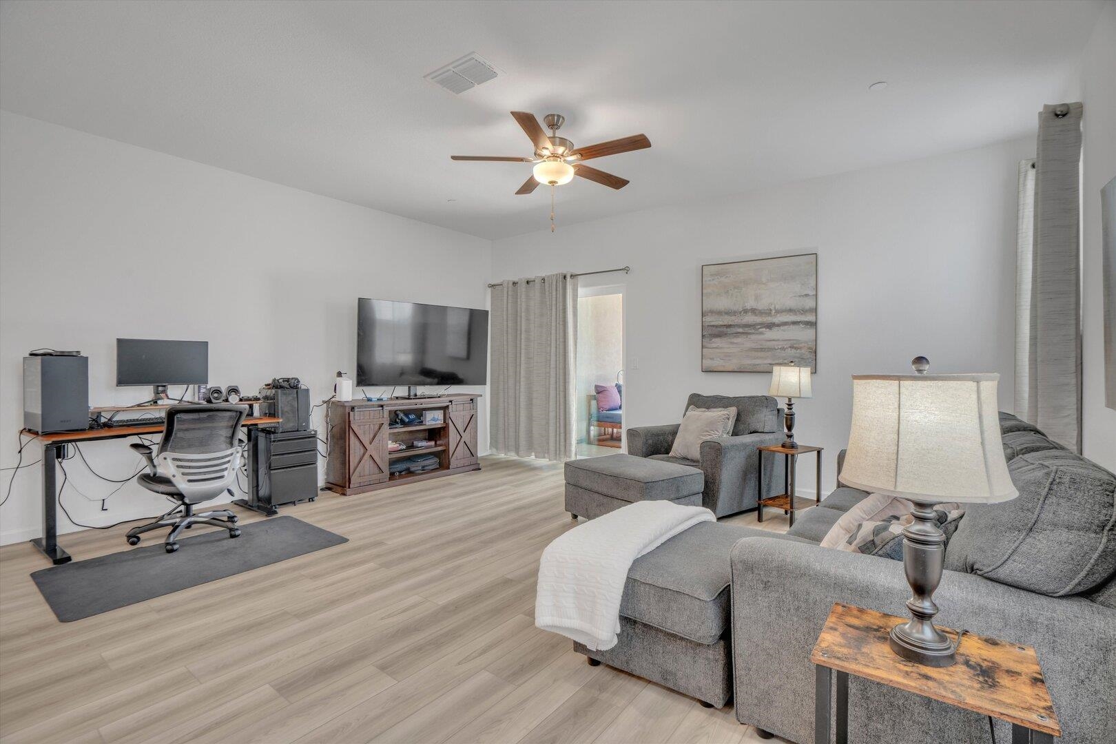 Detail Gallery Image 15 of 36 For 4463 Canada Way, Rio Vista,  CA 94571 - 2 Beds | 2 Baths