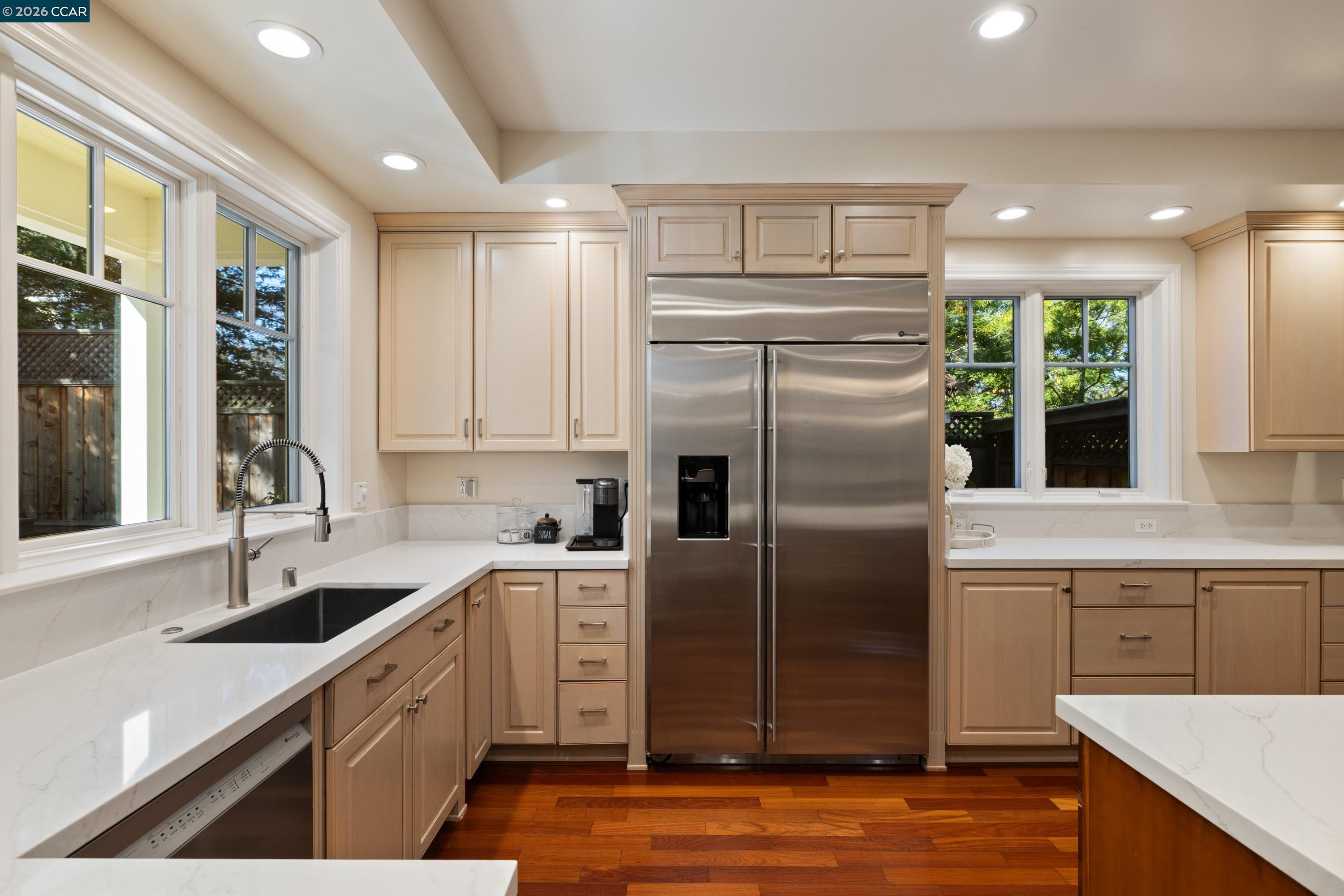 Detail Gallery Image 24 of 60 For 1910 Glenhaven Ave, Walnut Creek,  CA 94595 - 5 Beds | 3/3 Baths