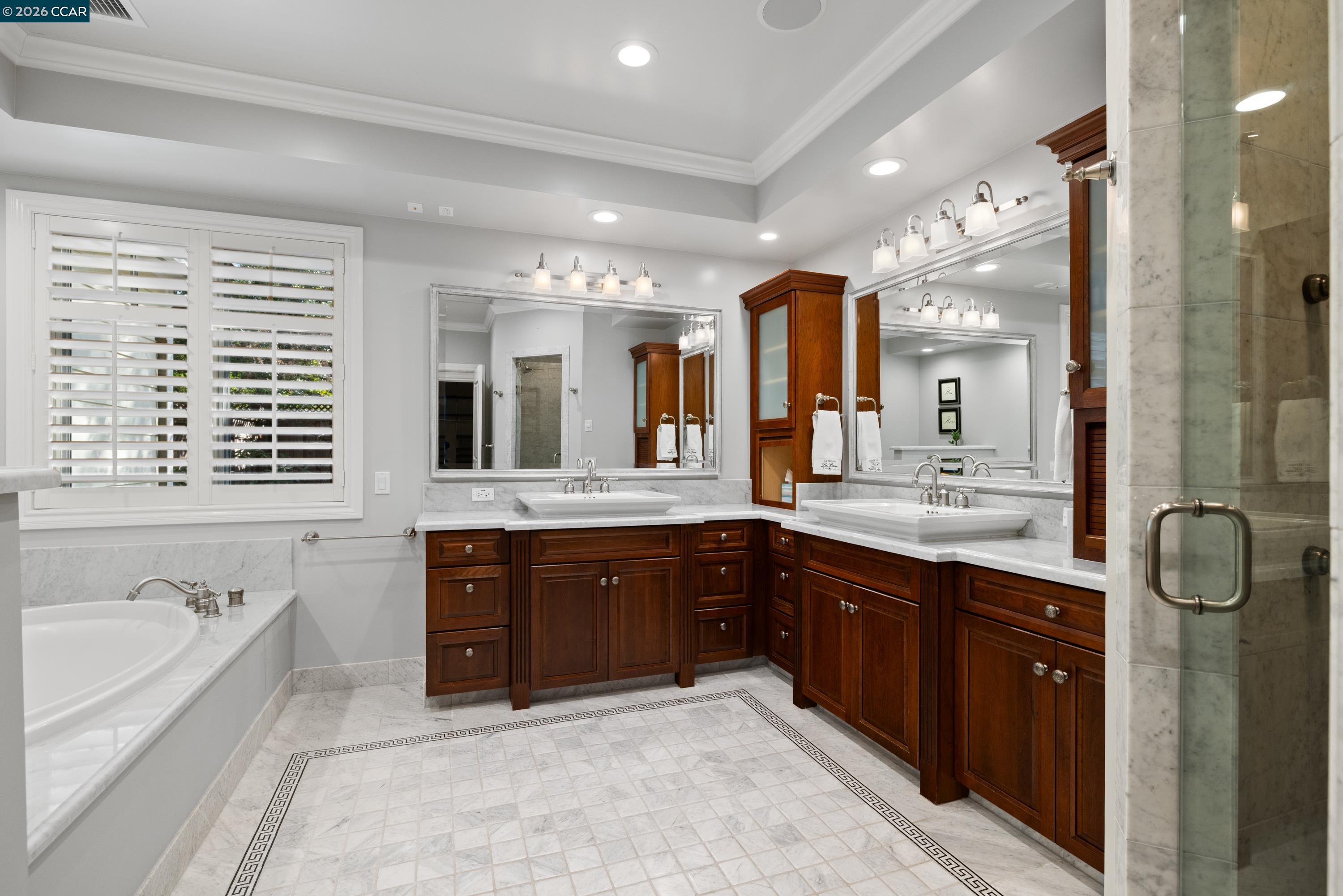 Detail Gallery Image 33 of 60 For 1910 Glenhaven Ave, Walnut Creek,  CA 94595 - 5 Beds | 3/3 Baths