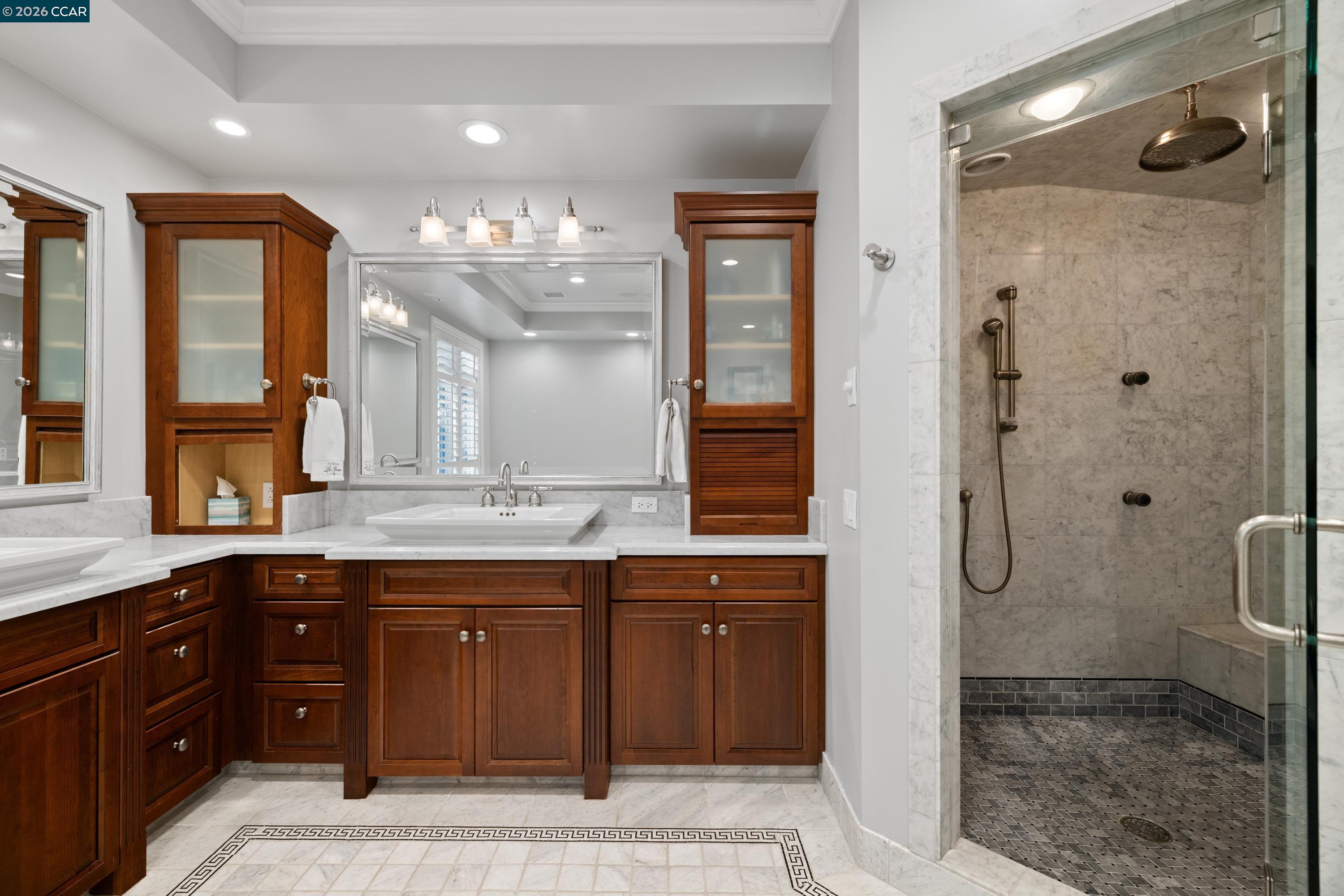 Detail Gallery Image 34 of 60 For 1910 Glenhaven Ave, Walnut Creek,  CA 94595 - 5 Beds | 3/3 Baths