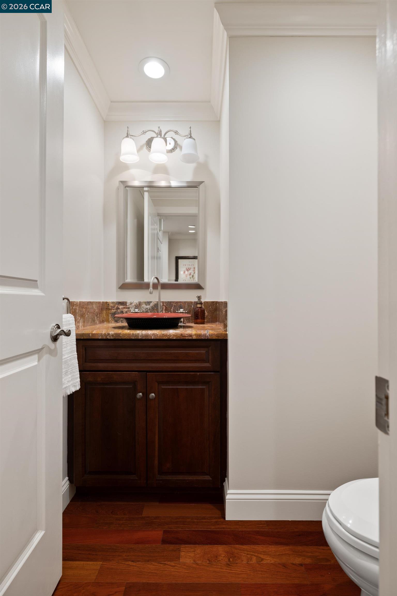 Detail Gallery Image 37 of 60 For 1910 Glenhaven Ave, Walnut Creek,  CA 94595 - 5 Beds | 3/3 Baths