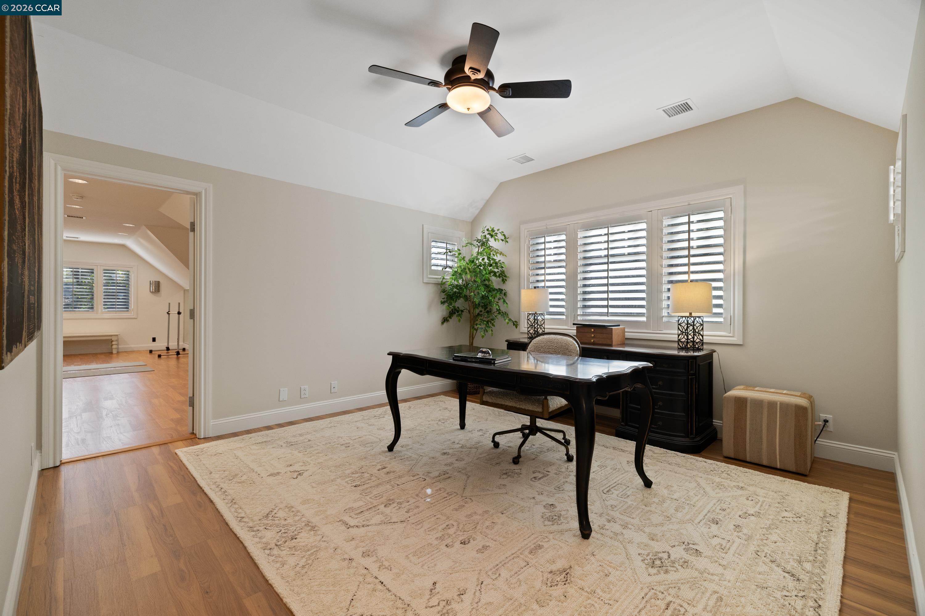 Detail Gallery Image 48 of 60 For 1910 Glenhaven Ave, Walnut Creek,  CA 94595 - 5 Beds | 3/3 Baths