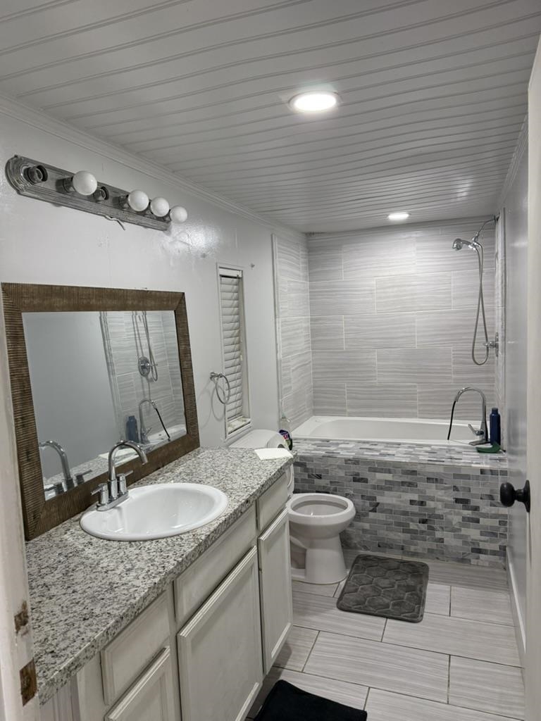 Detail Gallery Image 6 of 19 For 4404 Raiders Way #81,  Modesto,  CA 95355 - 3 Beds | 2 Baths